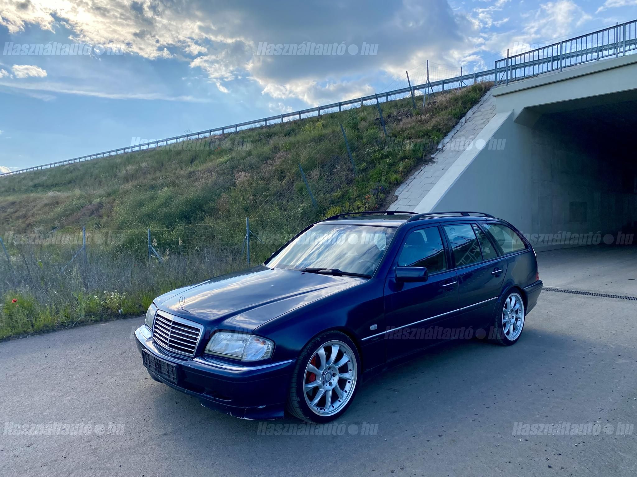 MERCEDES-BENZ C 250 1996/6 - 1