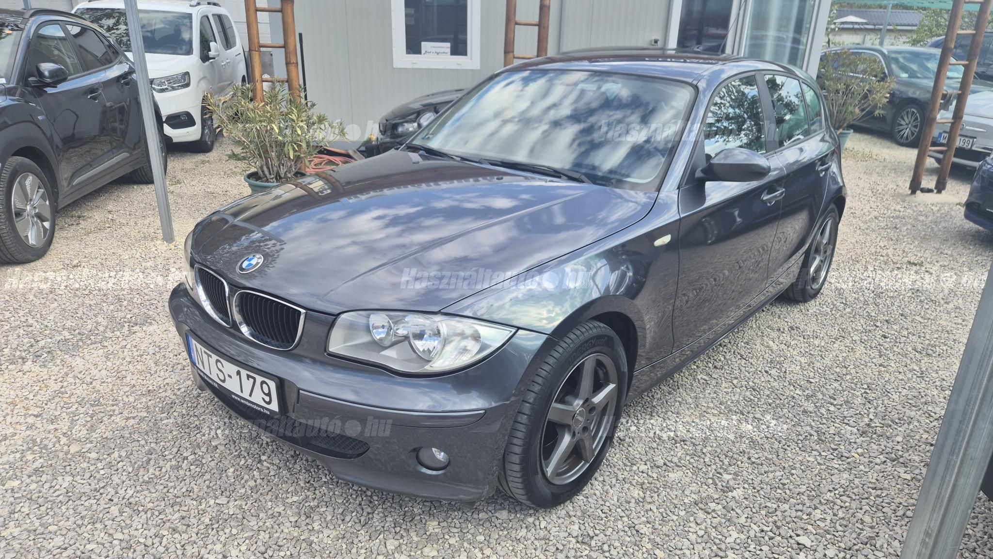 BMW 116 2005/11 - 1