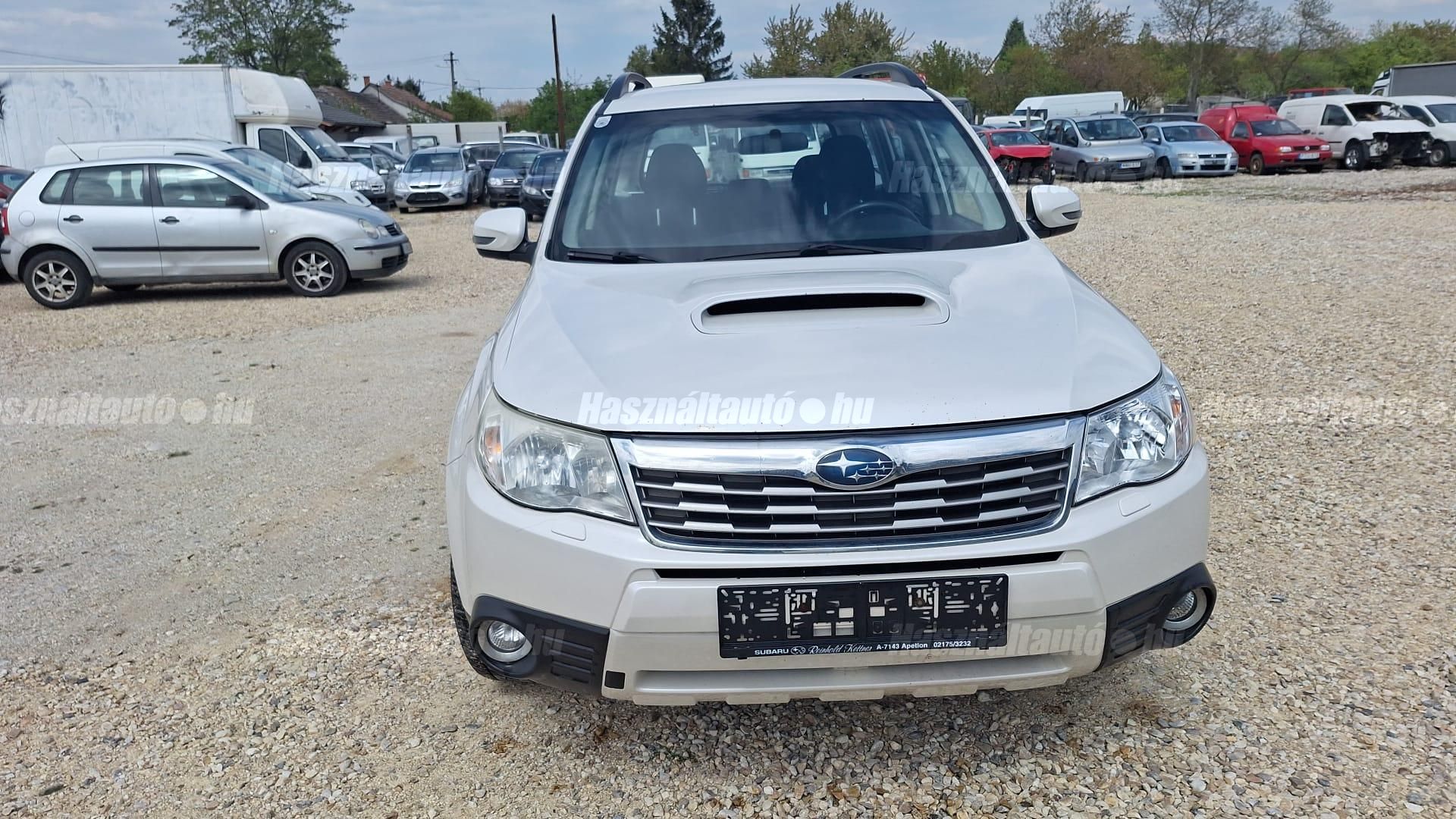 SUBARU FORESTER 2012/6 - 1