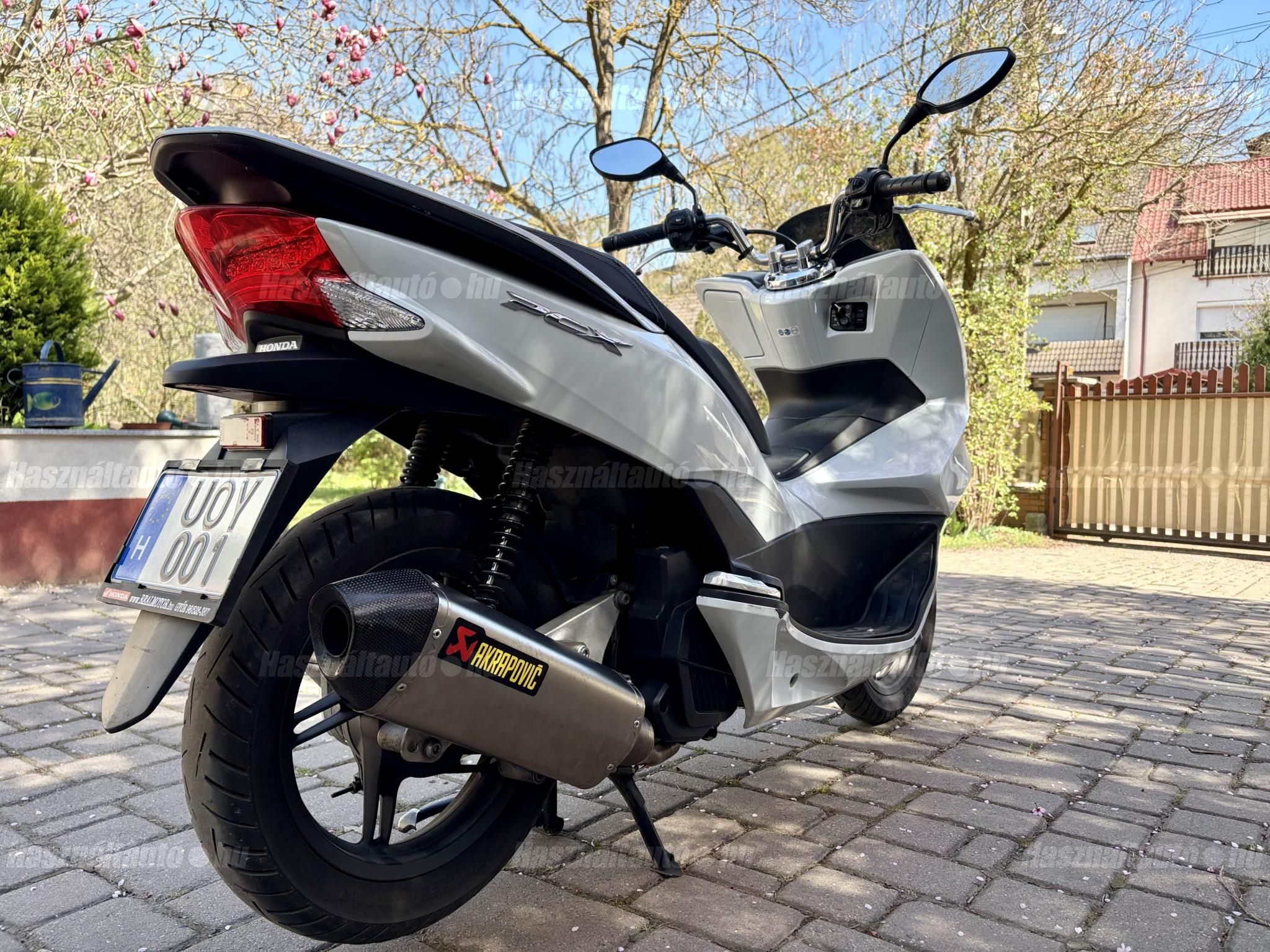 HONDA PCX 125 2017 - 1