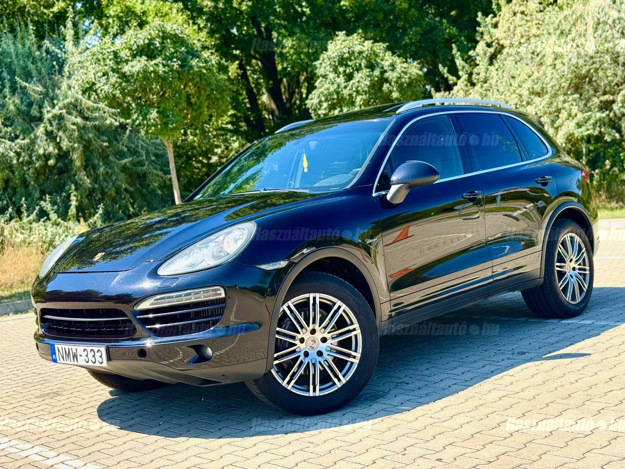 PORSCHE CAYENNE 2010/11 - 1