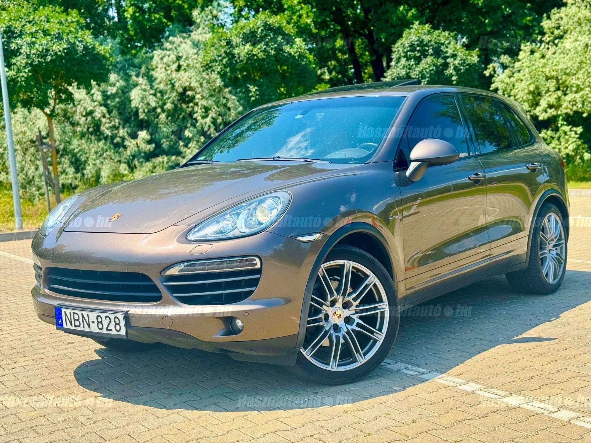 PORSCHE CAYENNE 2012/7 - 1