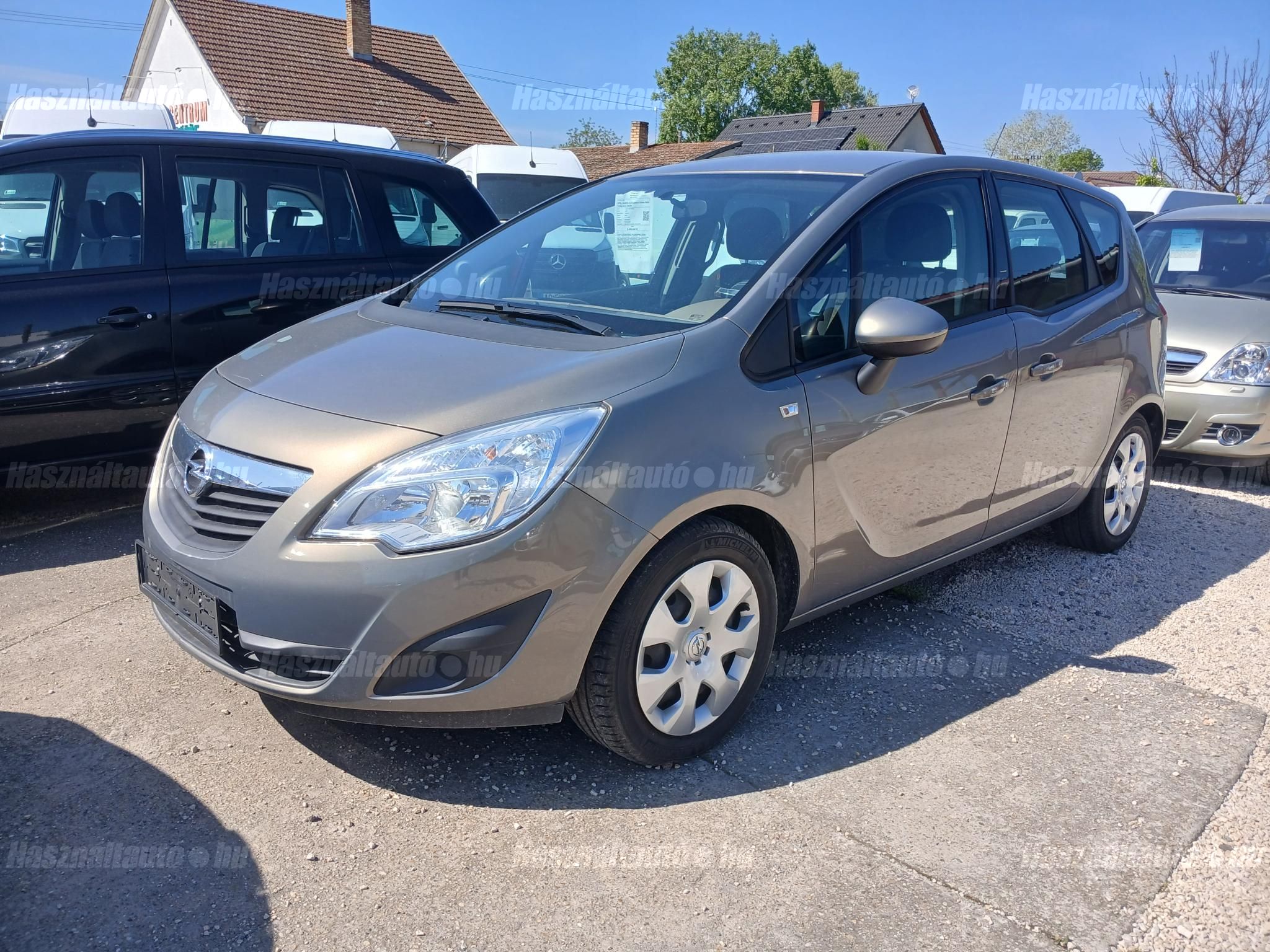 OPEL MERIVA B 2013/8 - 1