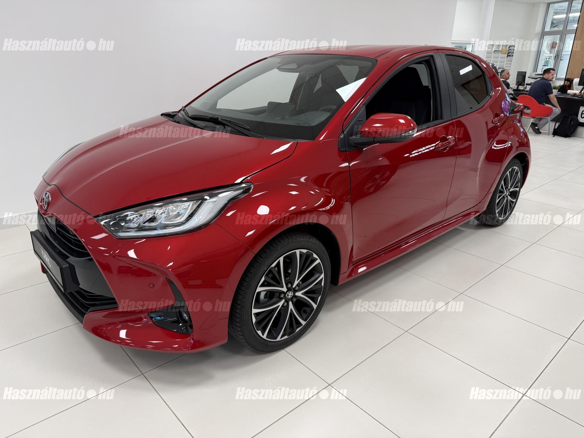 TOYOTA YARIS 2025 - 1