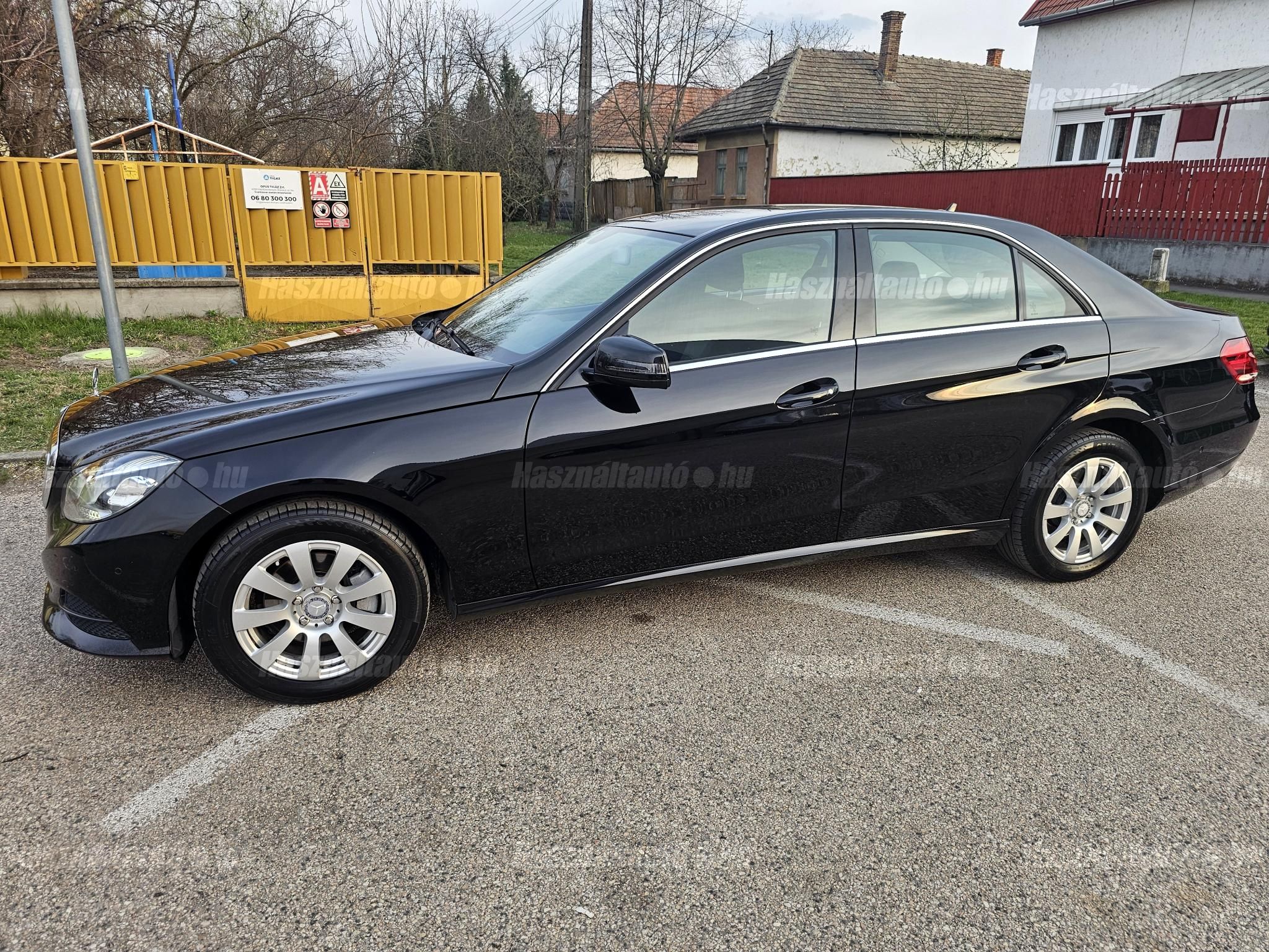 MERCEDES-BENZ E 200 2015/4 - 1