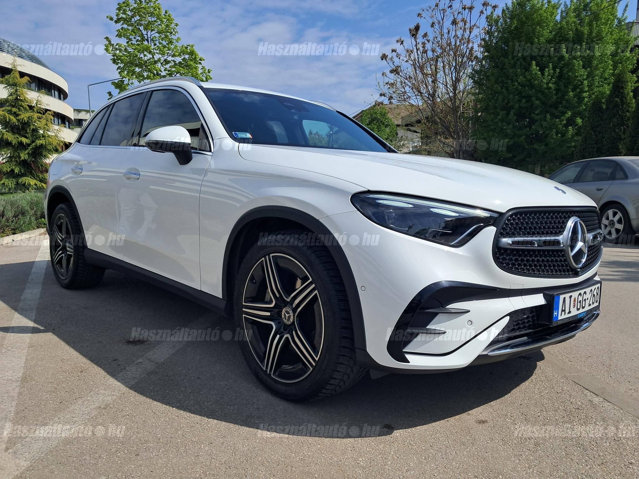 MERCEDES-BENZ GLC 200 2024/6 - 1