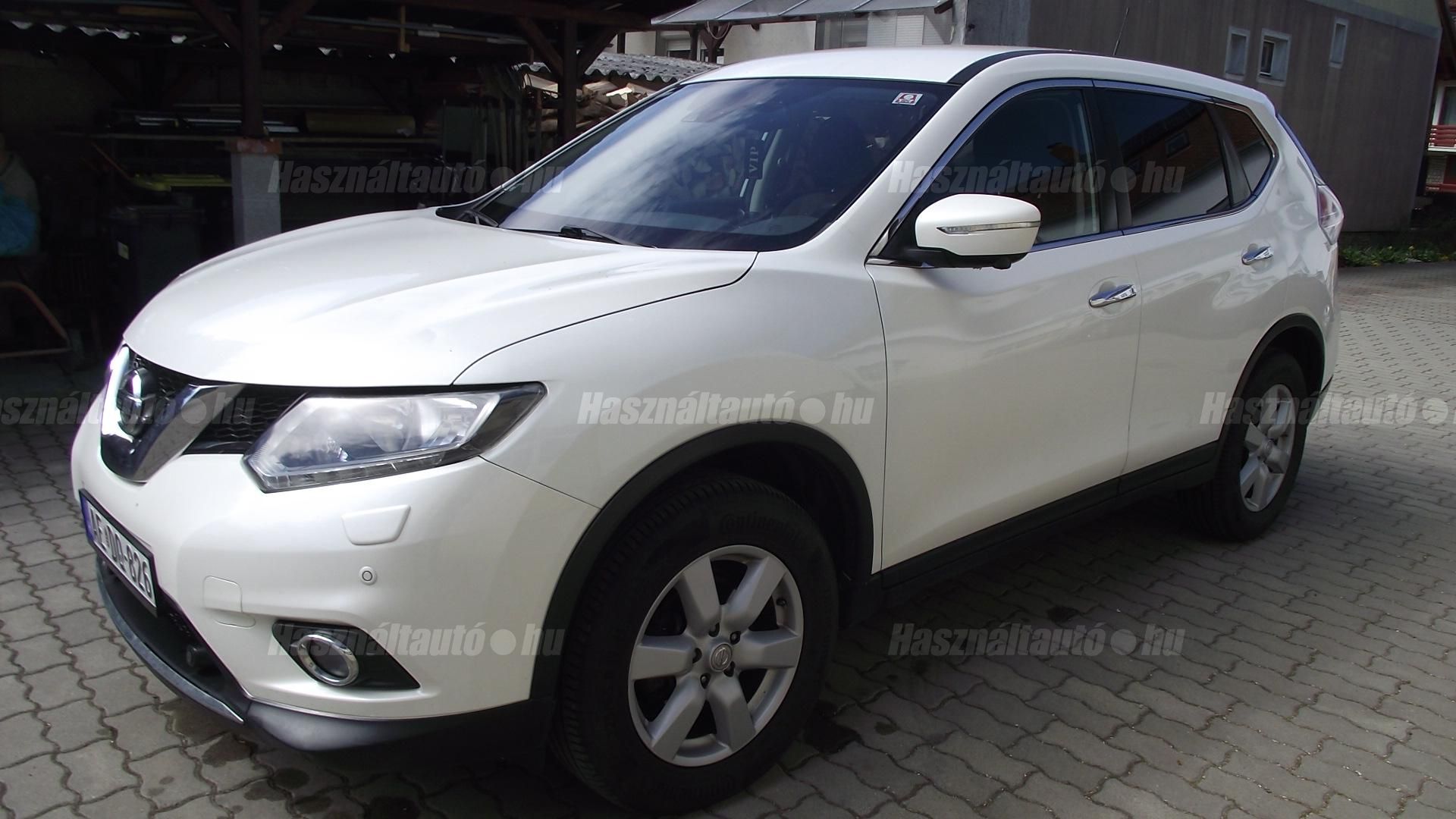 NISSAN X-TRAIL 2016 - 1