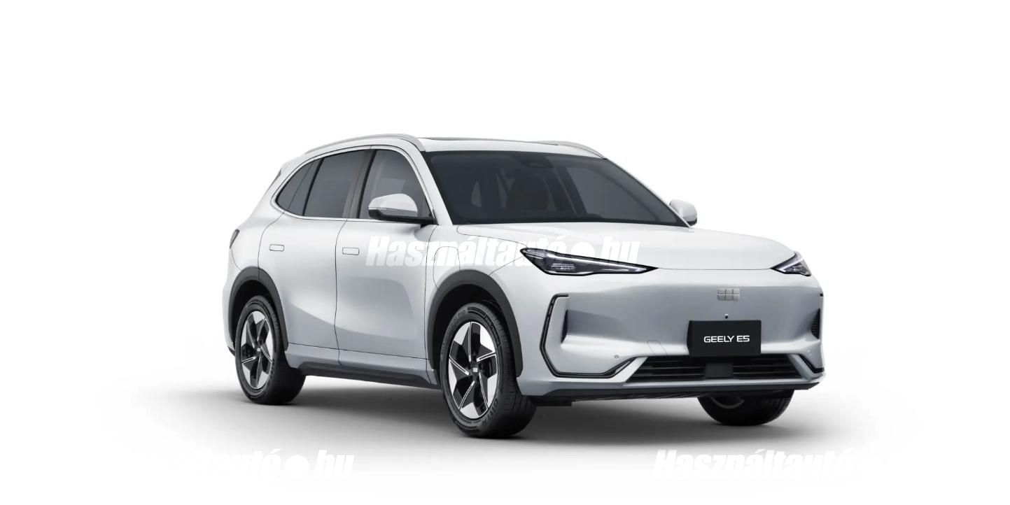 GEELY E5 2026 - 1