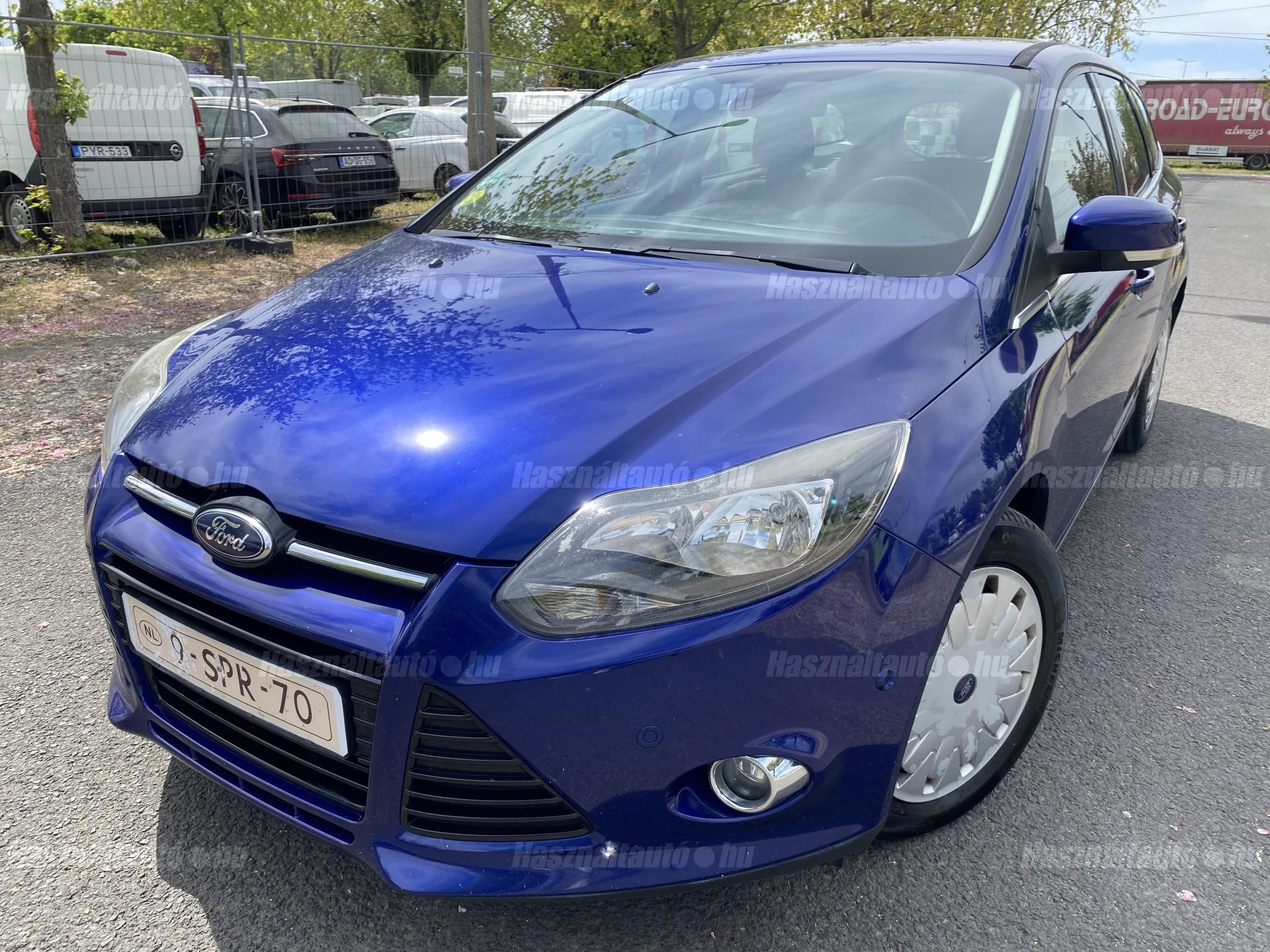 FORD FOCUS 2013/11 - 1