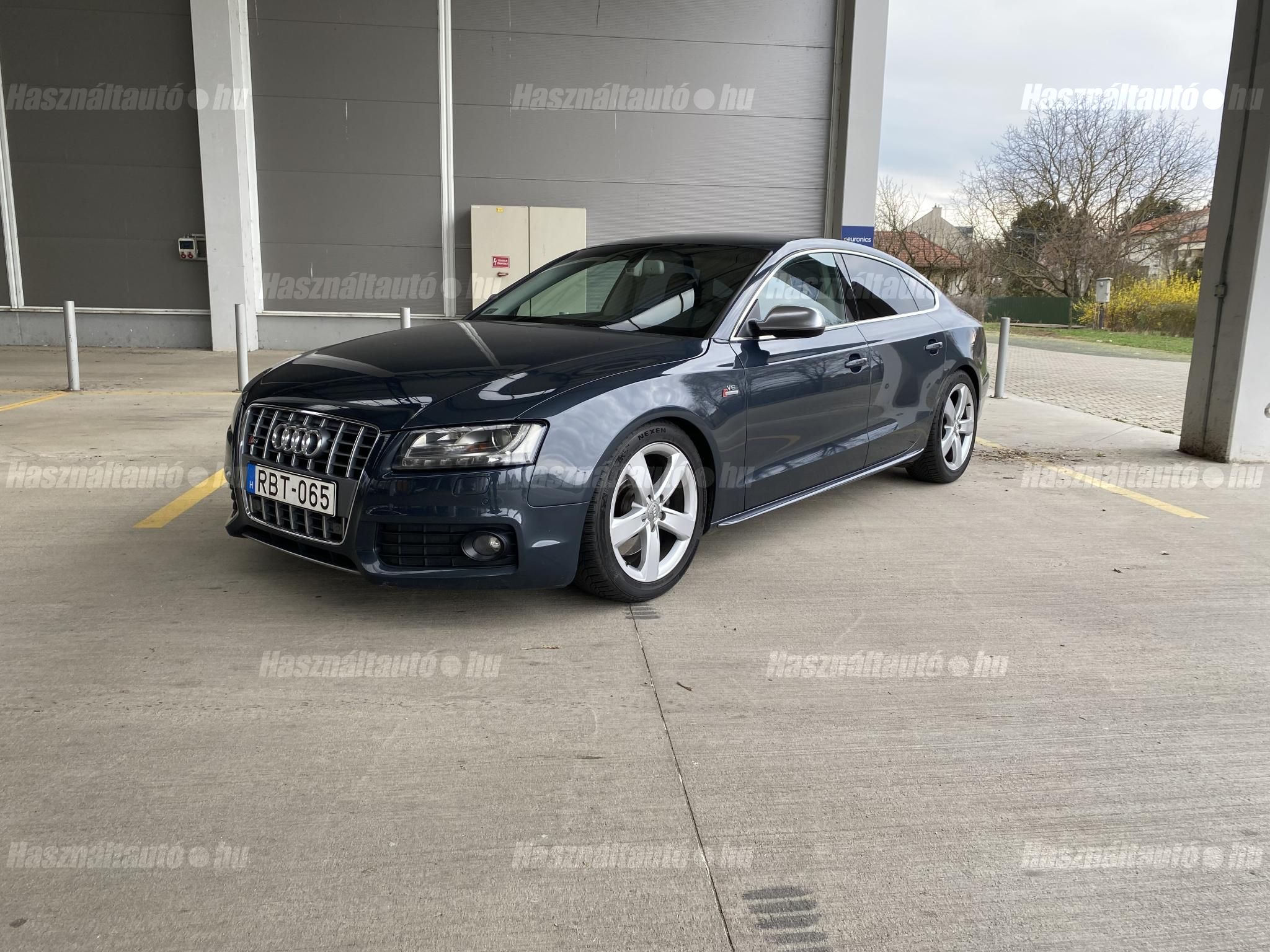 AUDI S5 2010/5 - 1