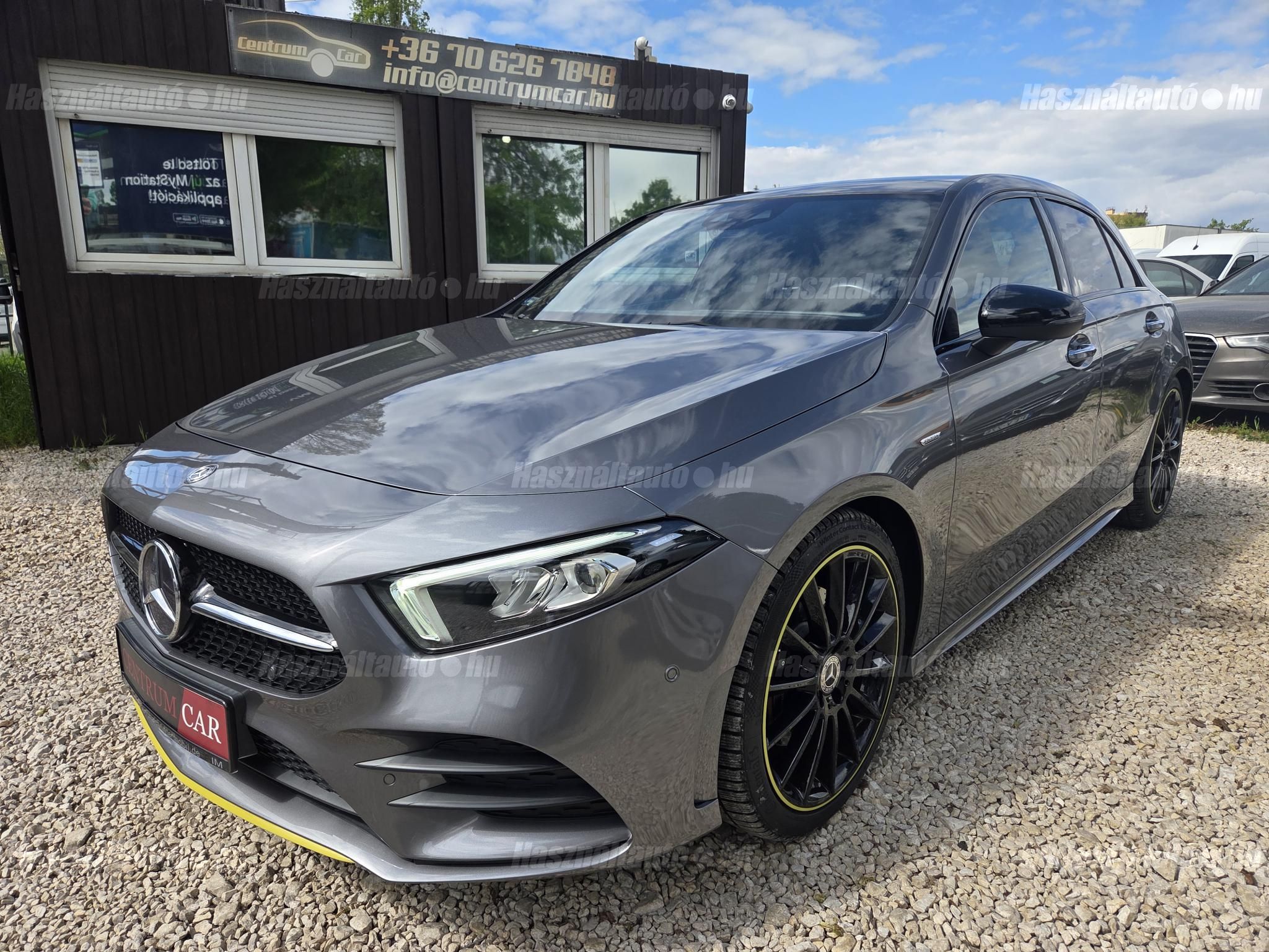MERCEDES-BENZ A 220 2019/6 - 1