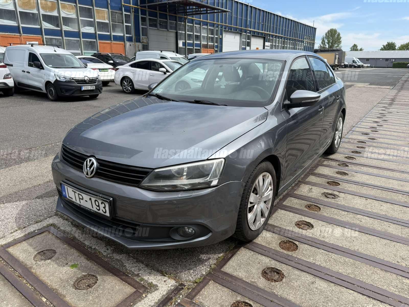 VOLKSWAGEN JETTA 2011/3 - 1