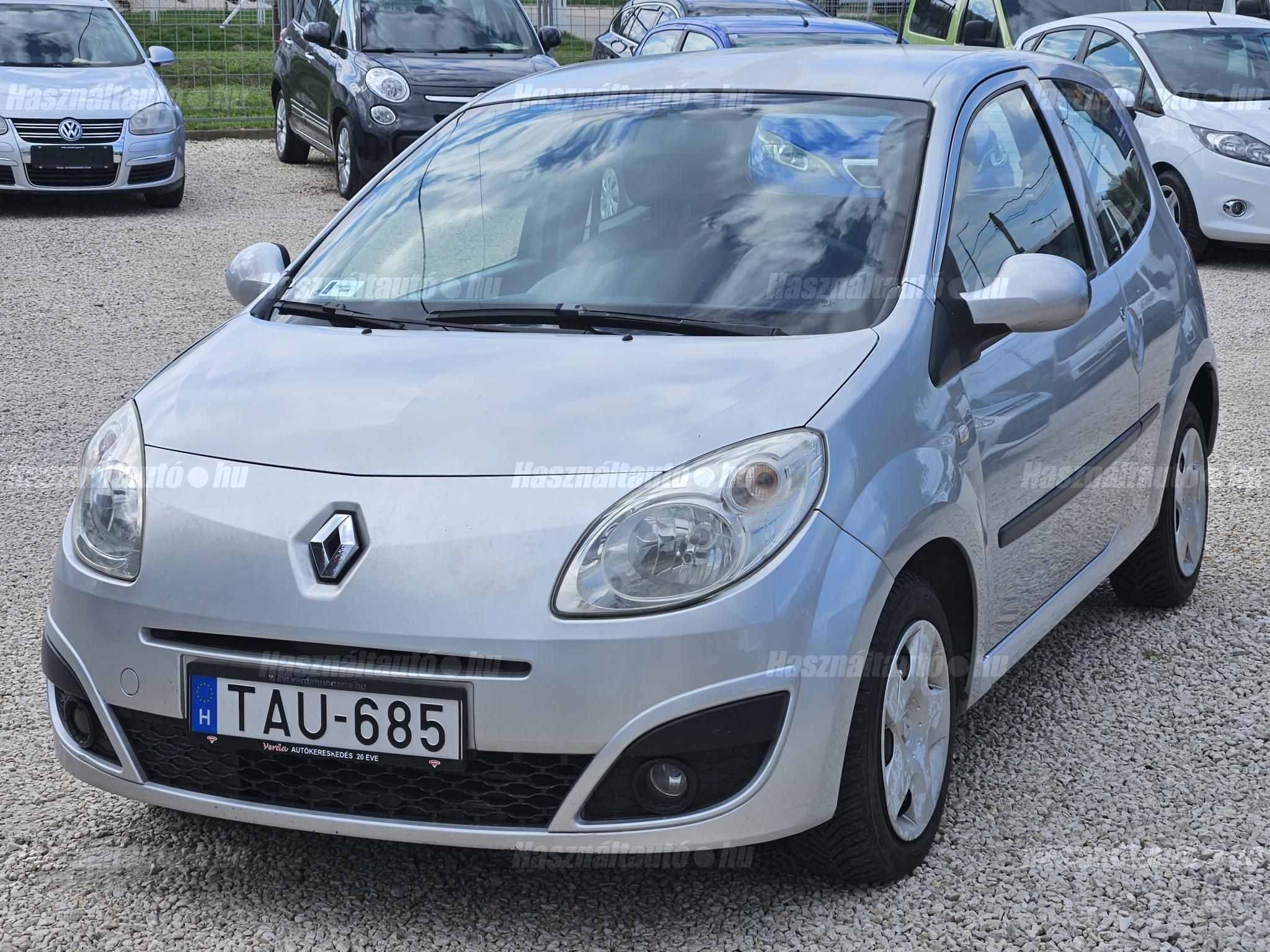 RENAULT TWINGO 2008/3 - 1