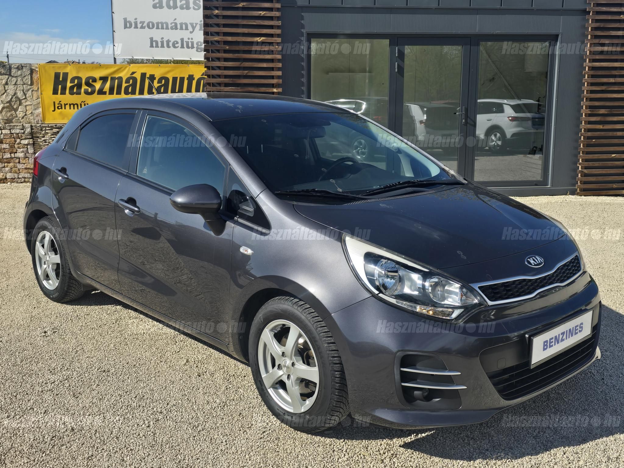 KIA RIO 2015/7 - 1