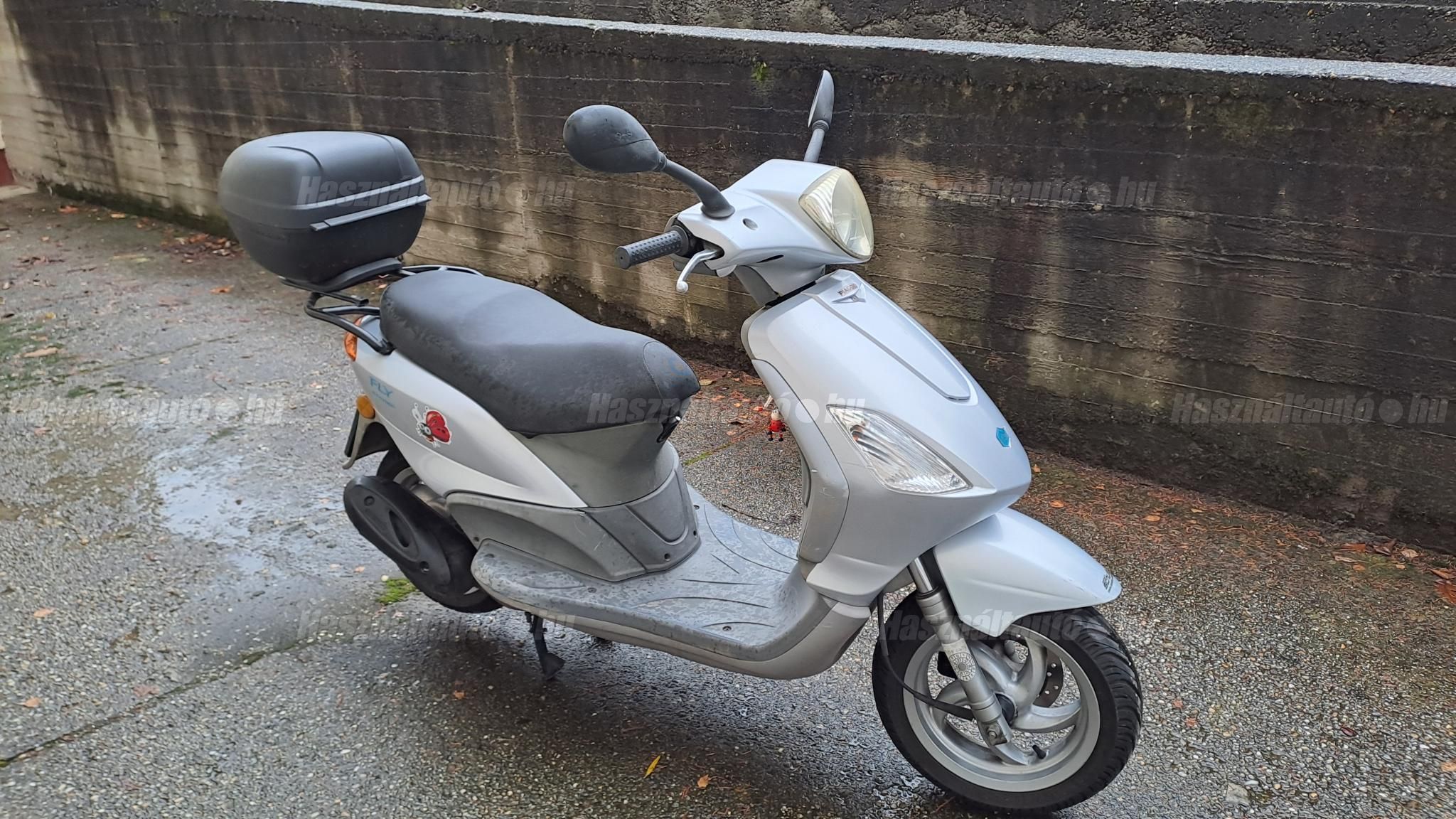 PIAGGIO FLY 50 2006/6 - 1