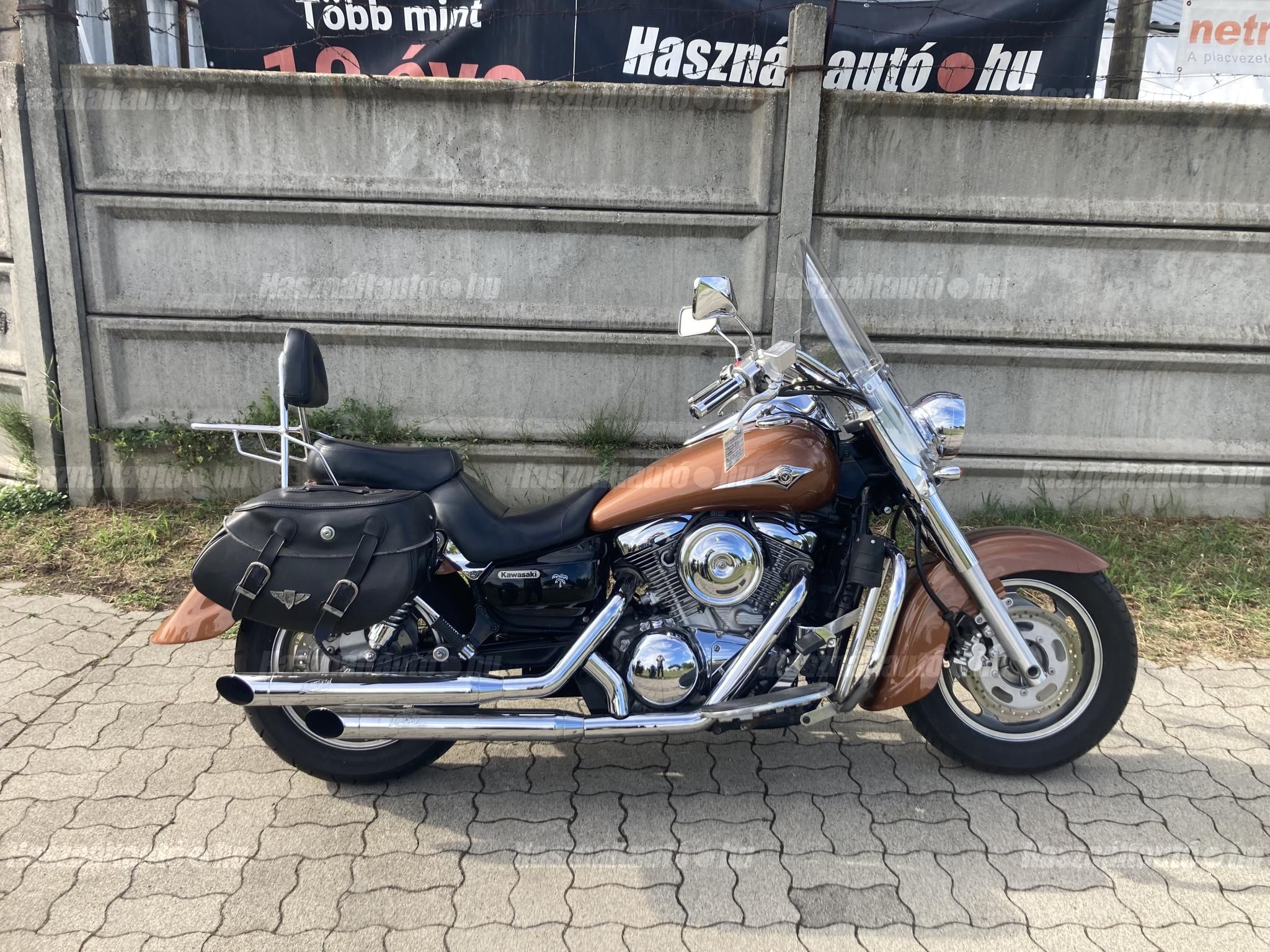 KAWASAKI VN 1600 CLASSIC 2003 - 1