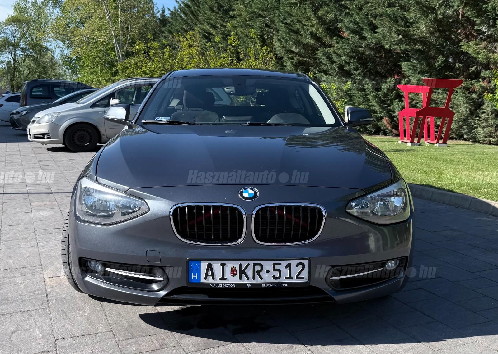 BMW 118 2013/11 - 1