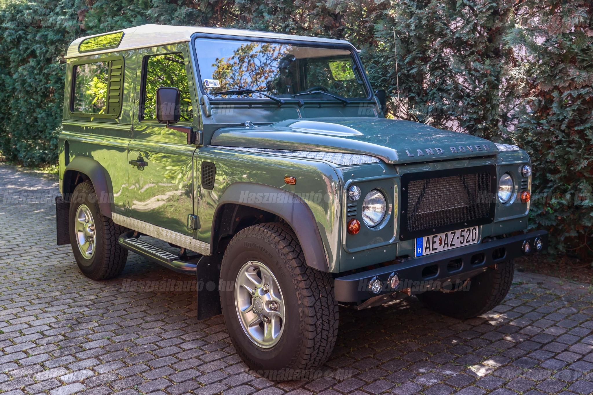LAND ROVER DEFENDER 2011/10 - 1