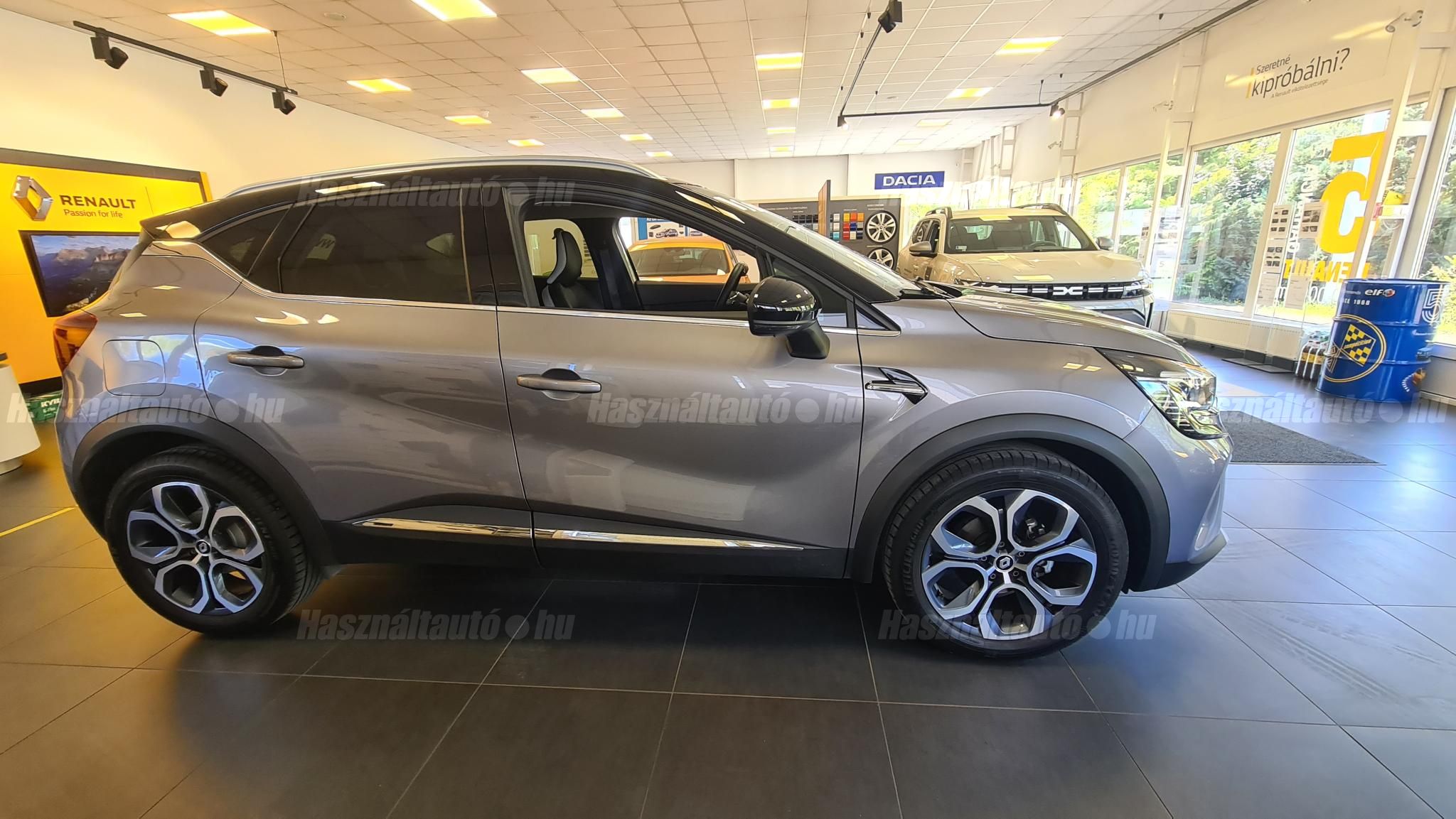 RENAULT CAPTUR 2024/6 - 1