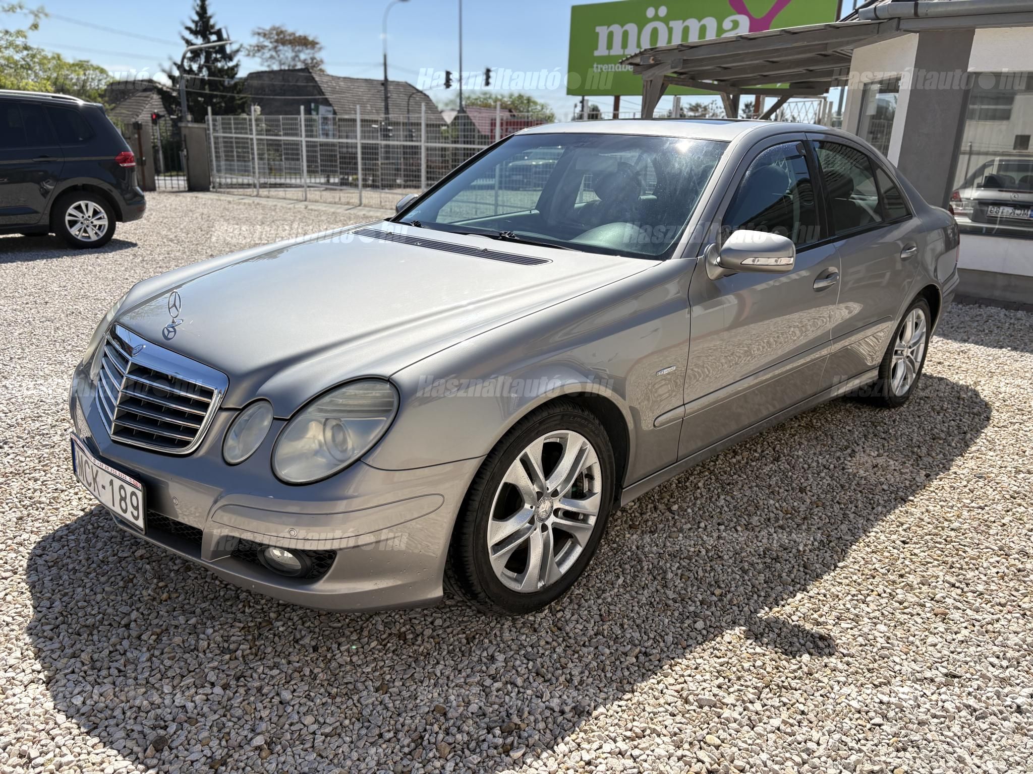 MERCEDES-BENZ E 200 2008/12 - 1