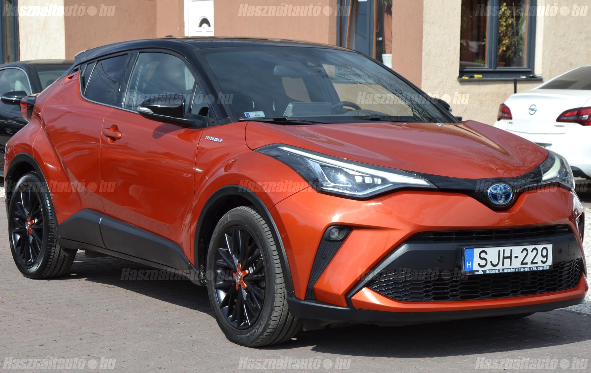 TOYOTA C-HR 2020/10 - 1