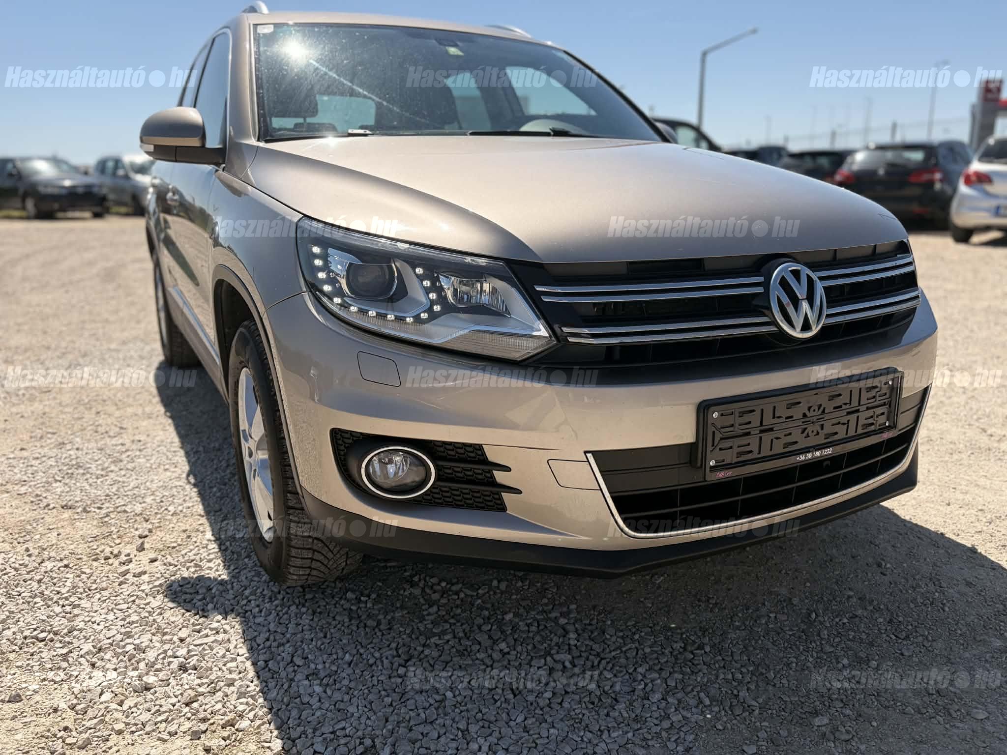 VOLKSWAGEN TIGUAN 2012/8 - 1