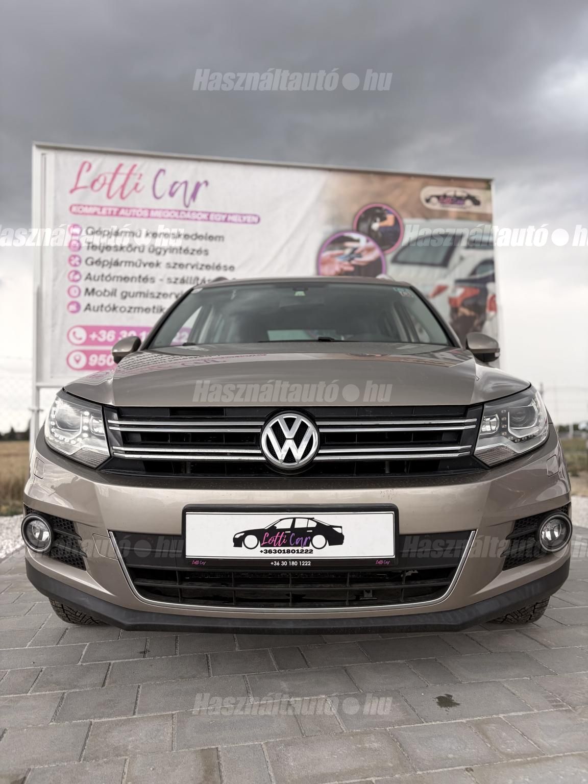VOLKSWAGEN TIGUAN 2012/8 - 1