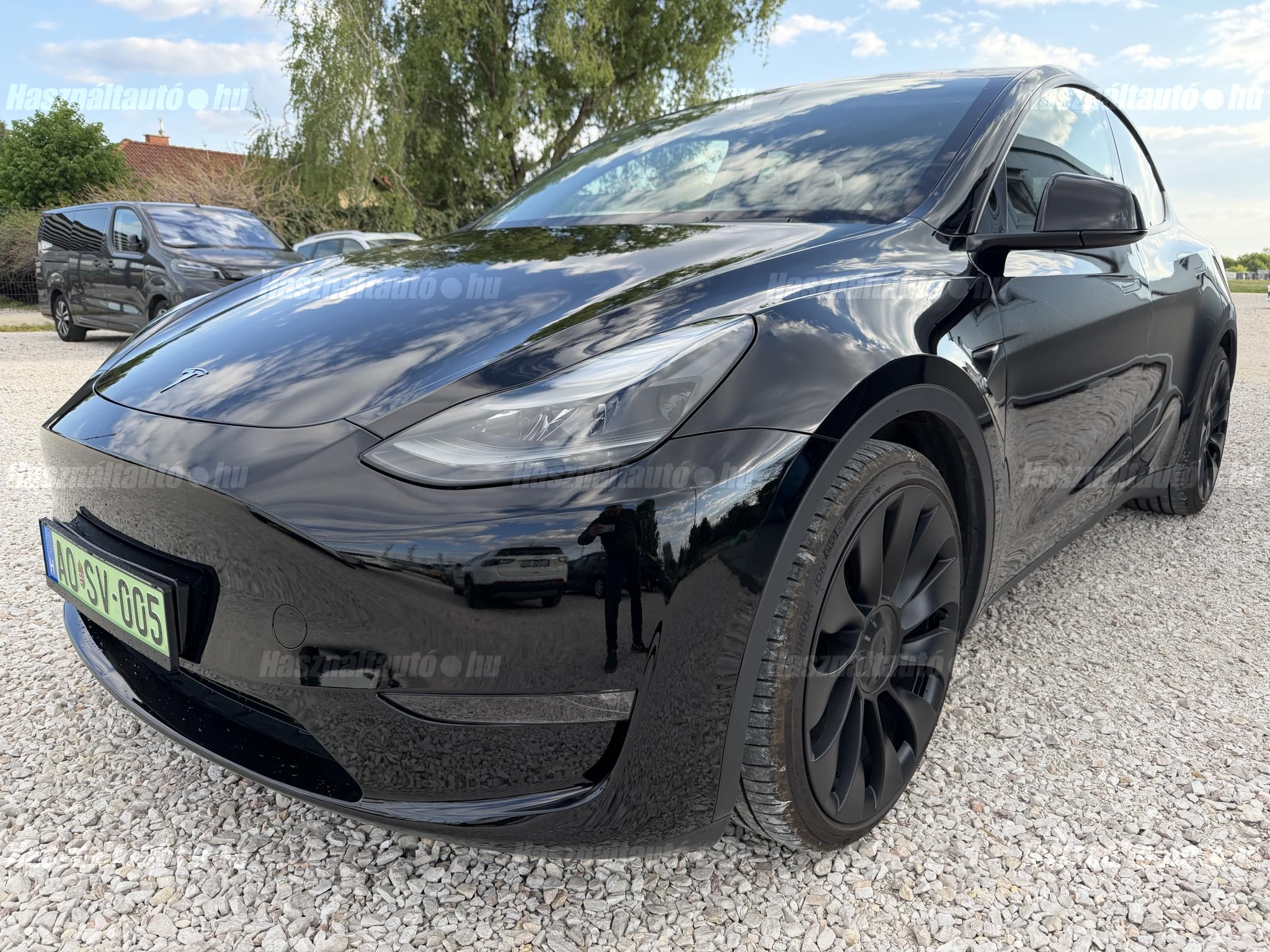 TESLA MODEL Y 2022/12 - 1