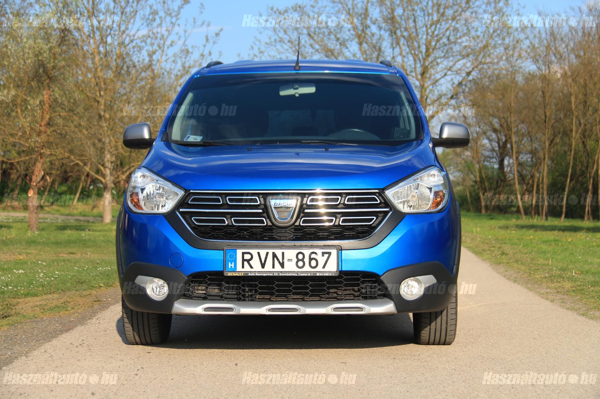 DACIA LODGY 2019/11 - 1