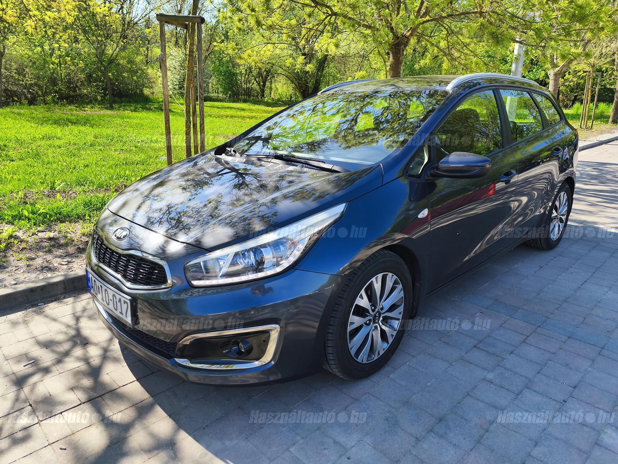 KIA CEE'D 2018/7 - 1
