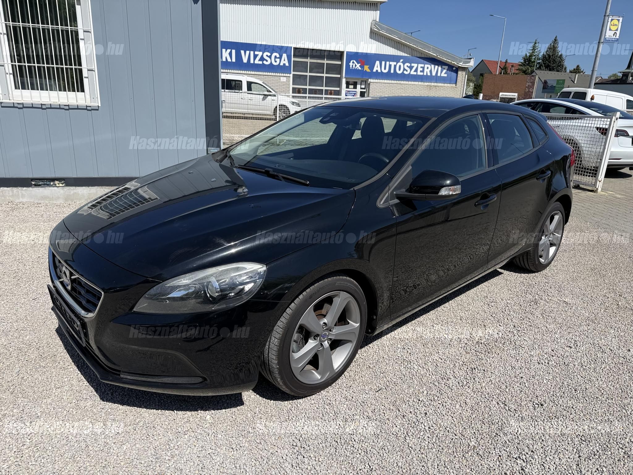 VOLVO V40 2014/3 - 1