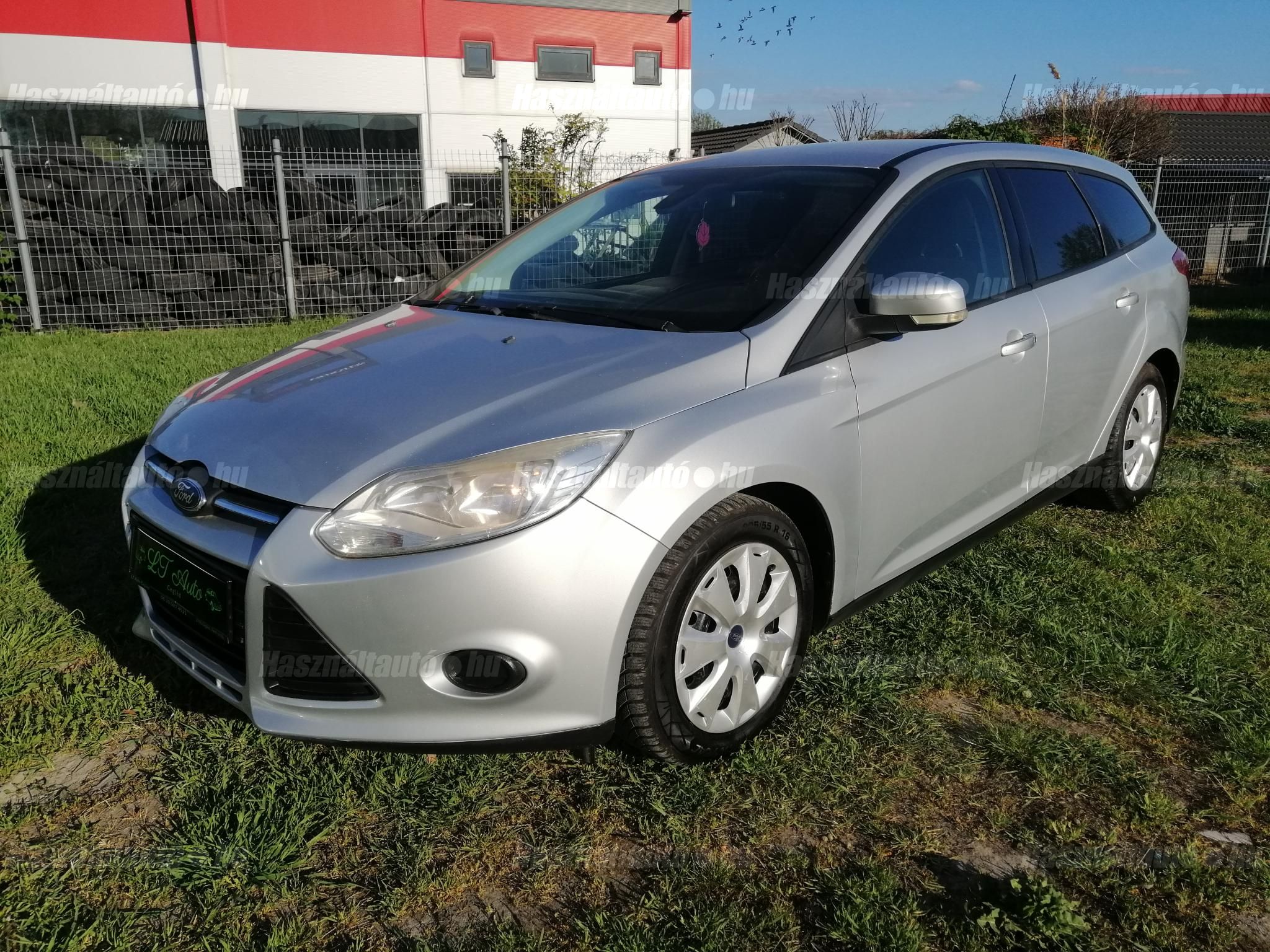 FORD FOCUS 2012/5 - 1