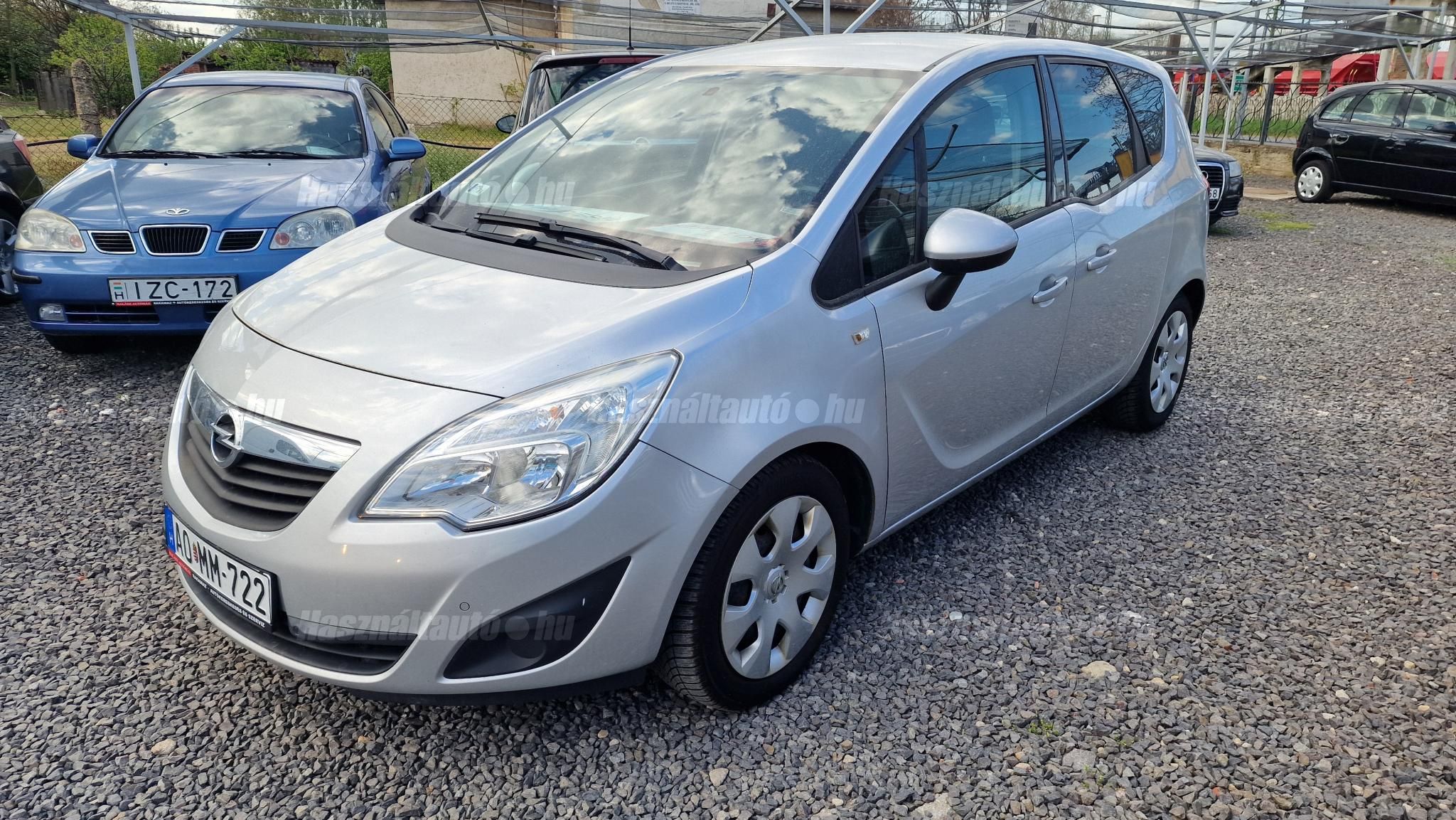 OPEL MERIVA B 2011/8 - 1