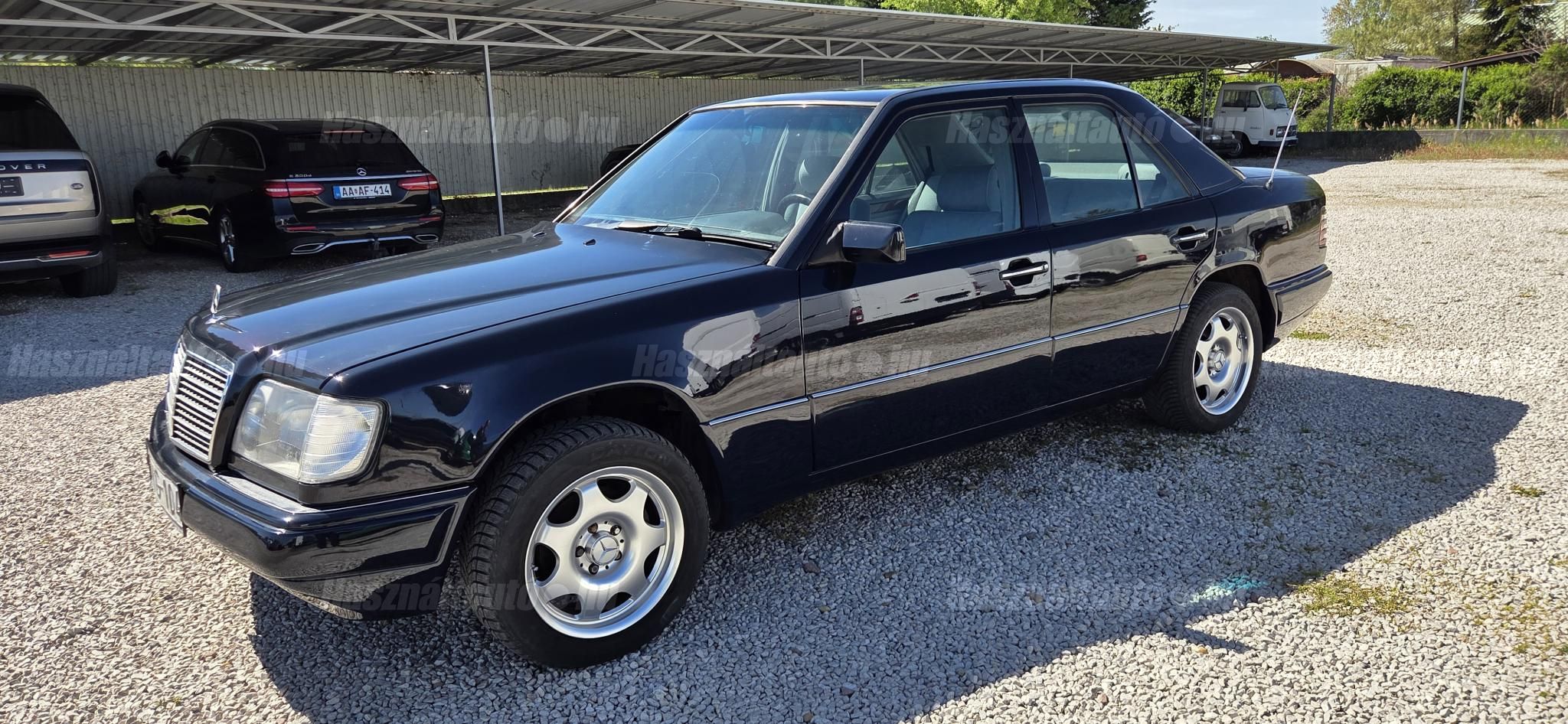 MERCEDES-BENZ E 250 1995 - 1