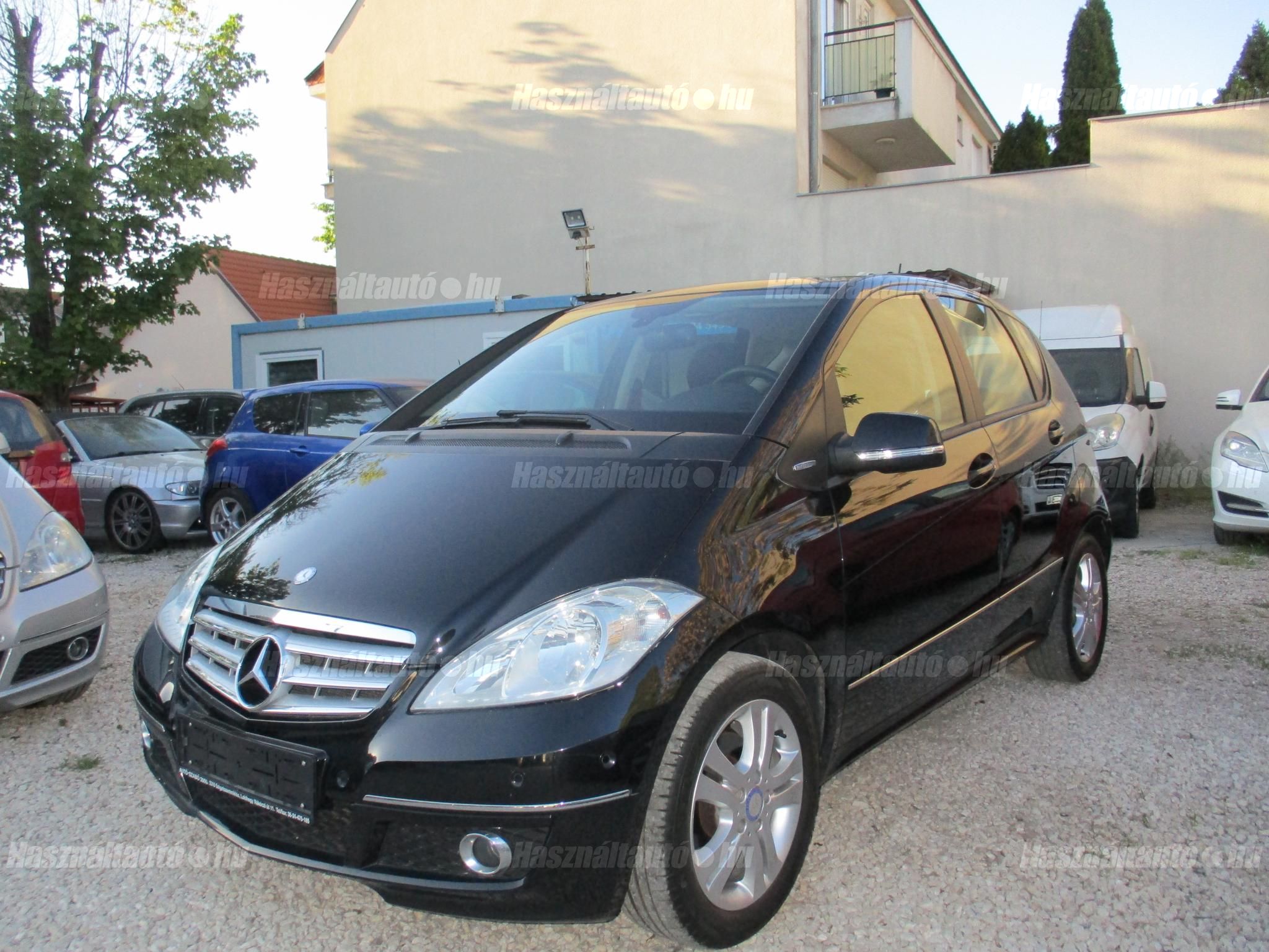 MERCEDES-BENZ A 150 2009/6 - 1