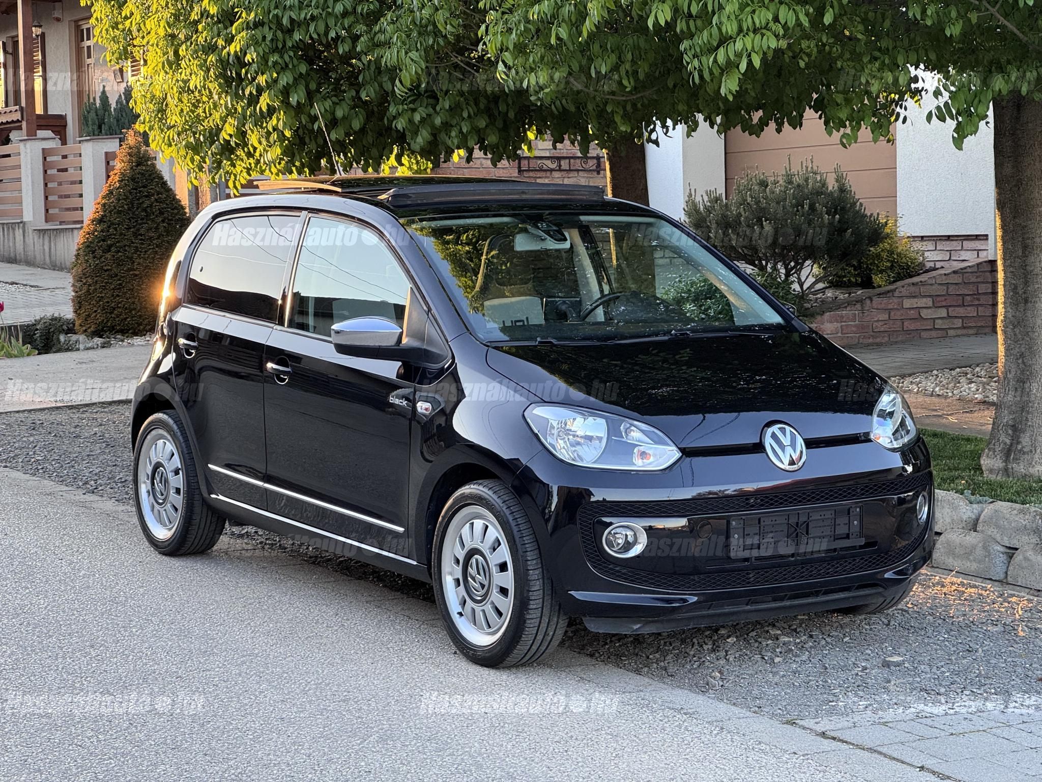 VOLKSWAGEN UP 2012/11 - 1