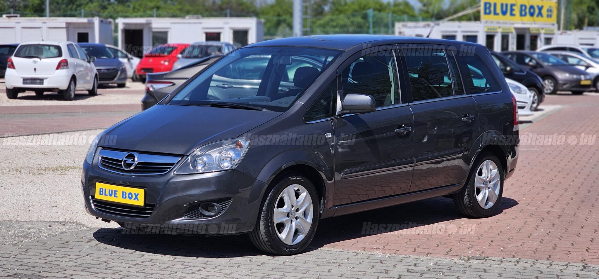 OPEL ZAFIRA B 2011/8 - 1