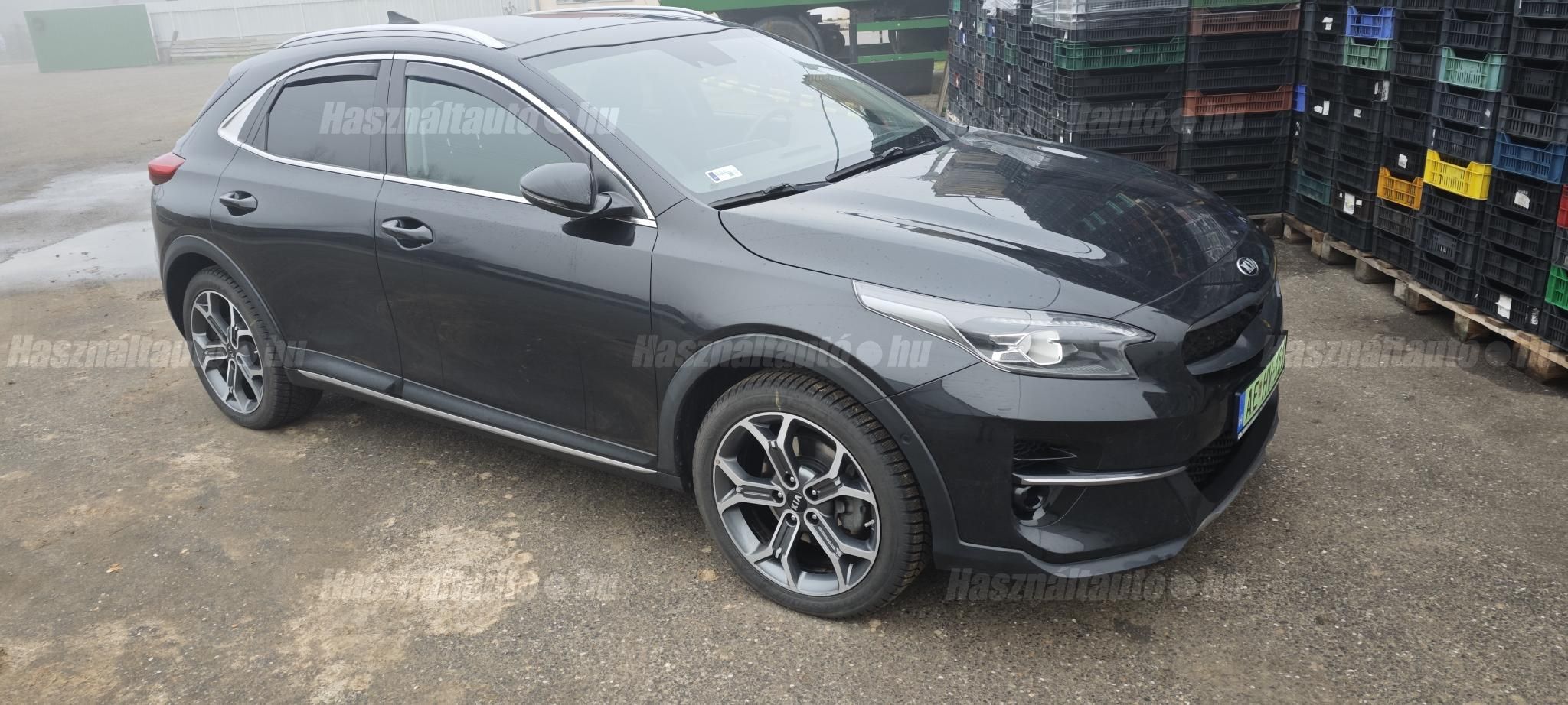 KIA XCEED 2020/8 - 1