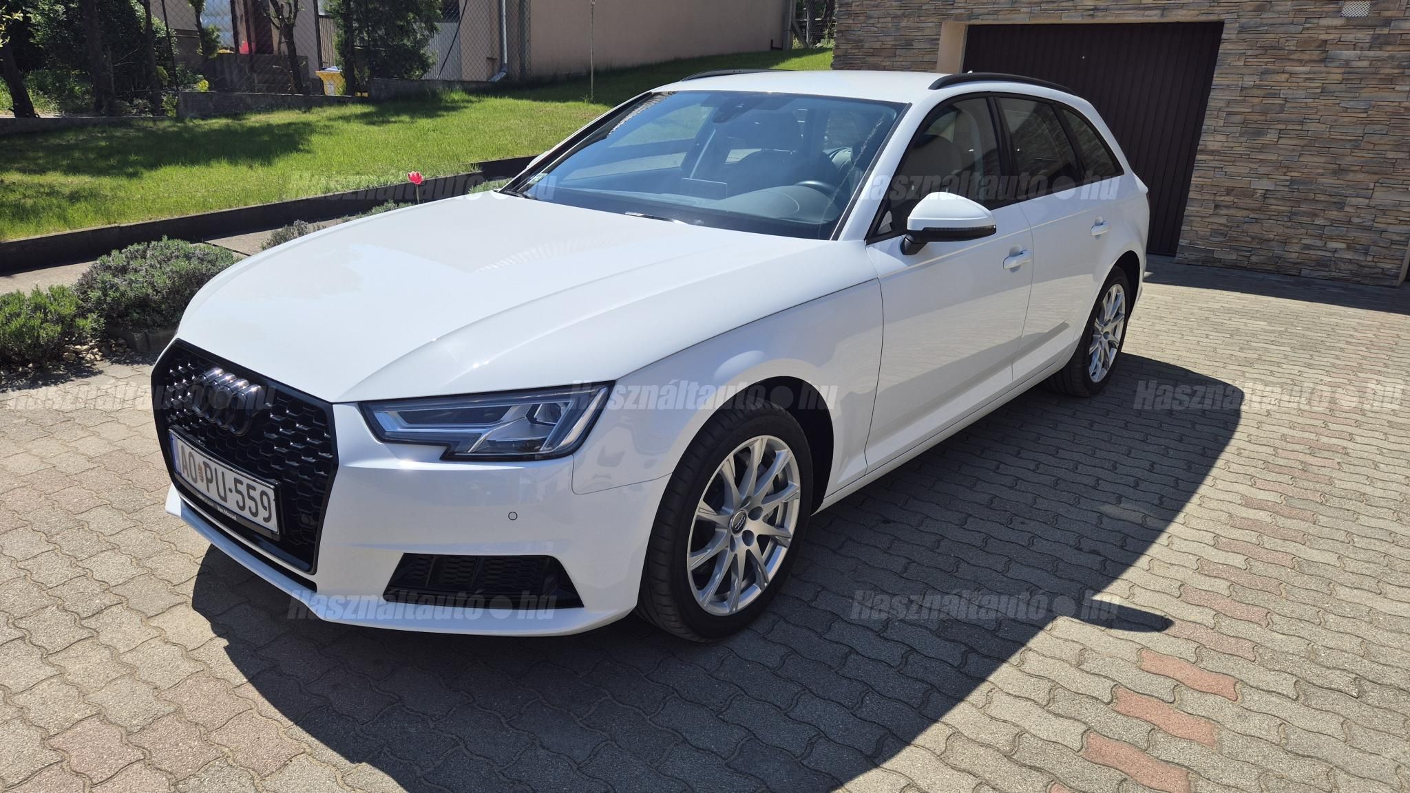 AUDI A4 2019/6 - 1