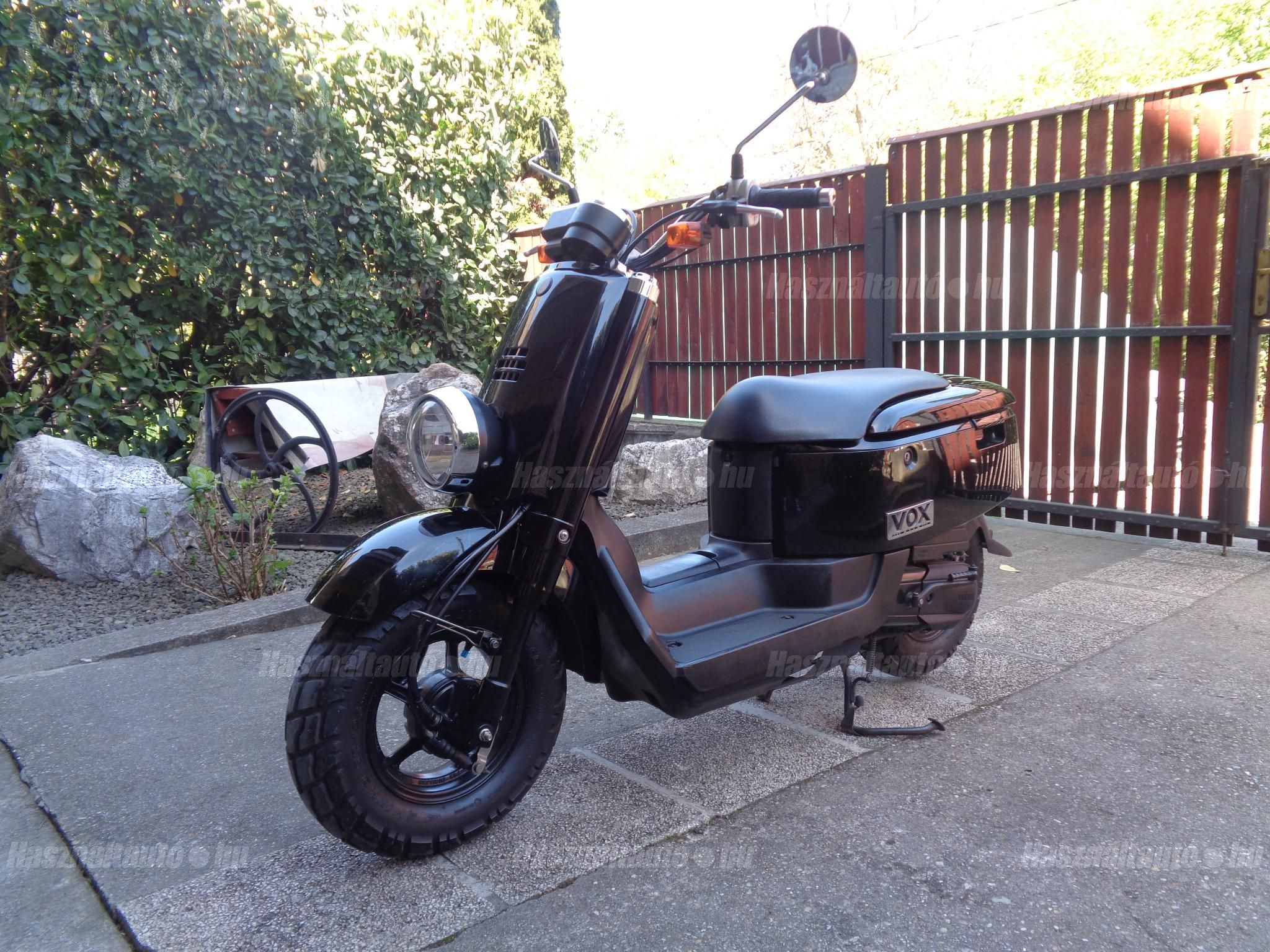 YAMAHA VOX 2014/4 - 1