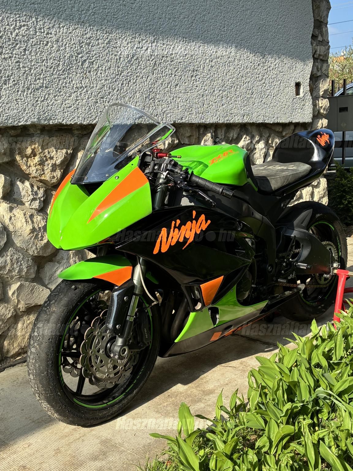 KAWASAKI ZX-6R (NINJA) 2011/7 - 1