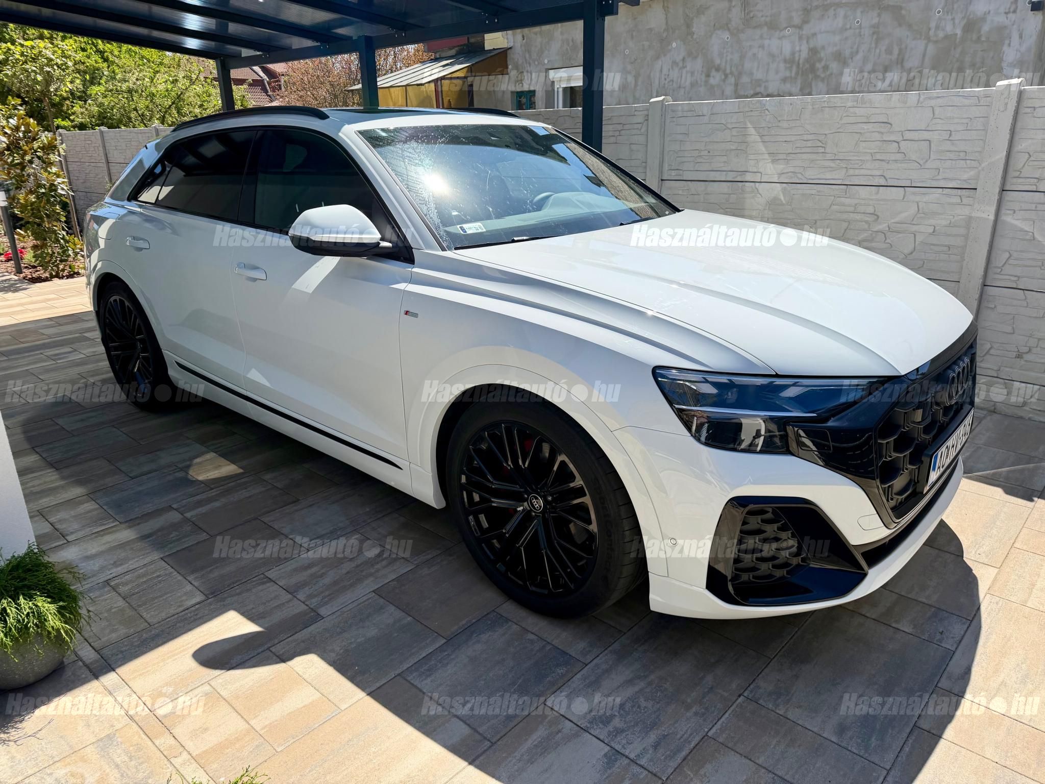 AUDI Q8 2025/10 - 1