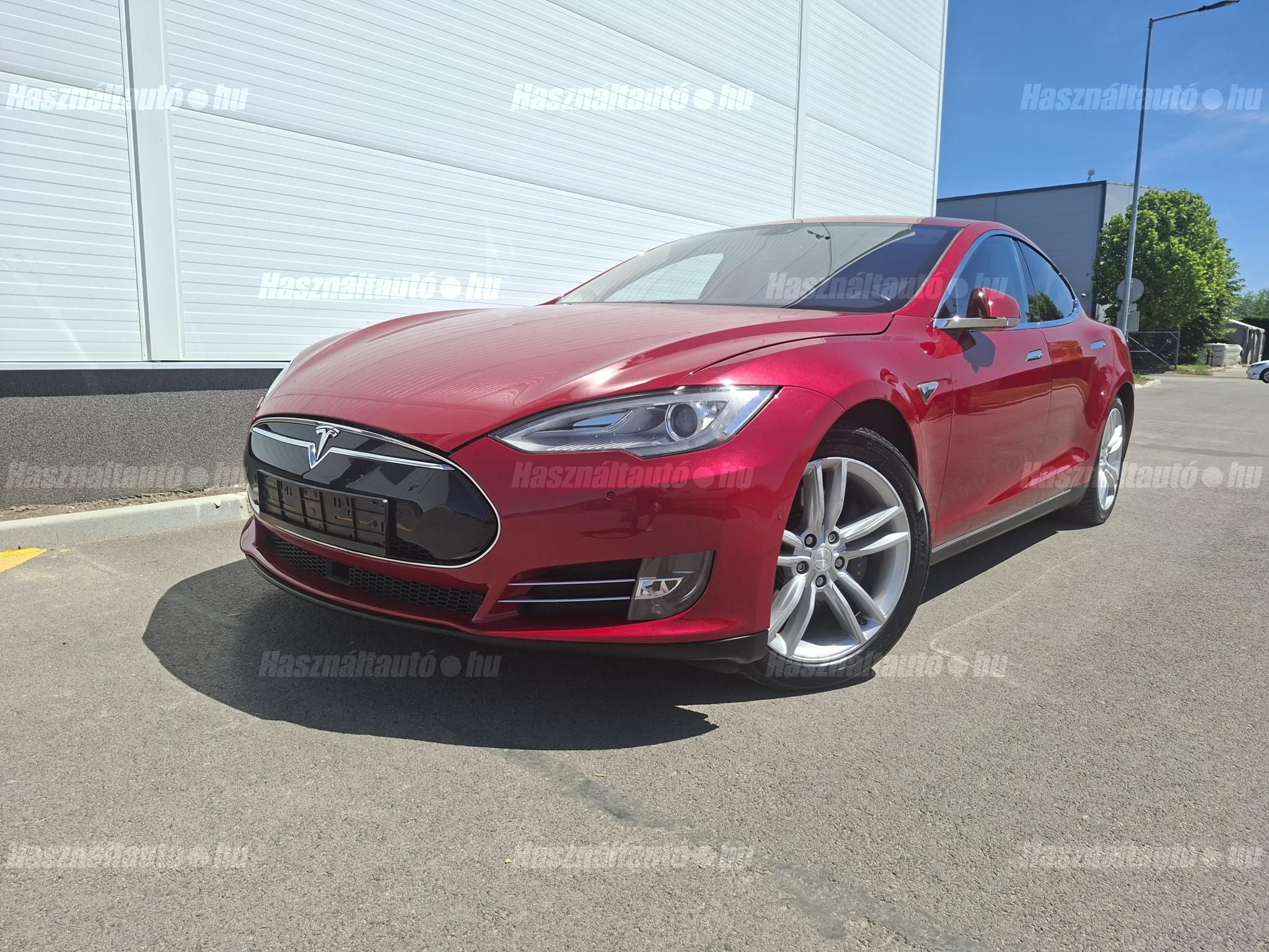 TESLA MODEL S 2014/11 - 1
