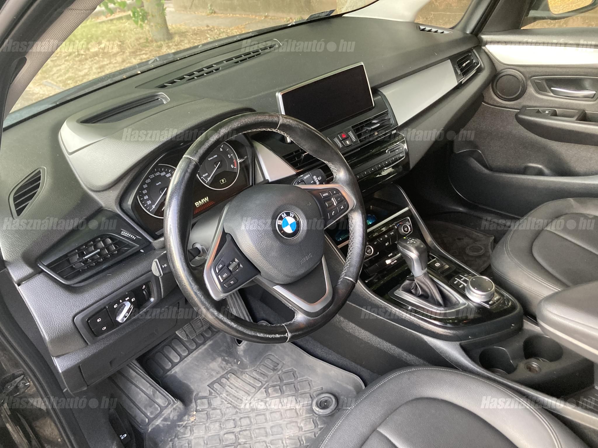 BMW 218 2016/4 - 1