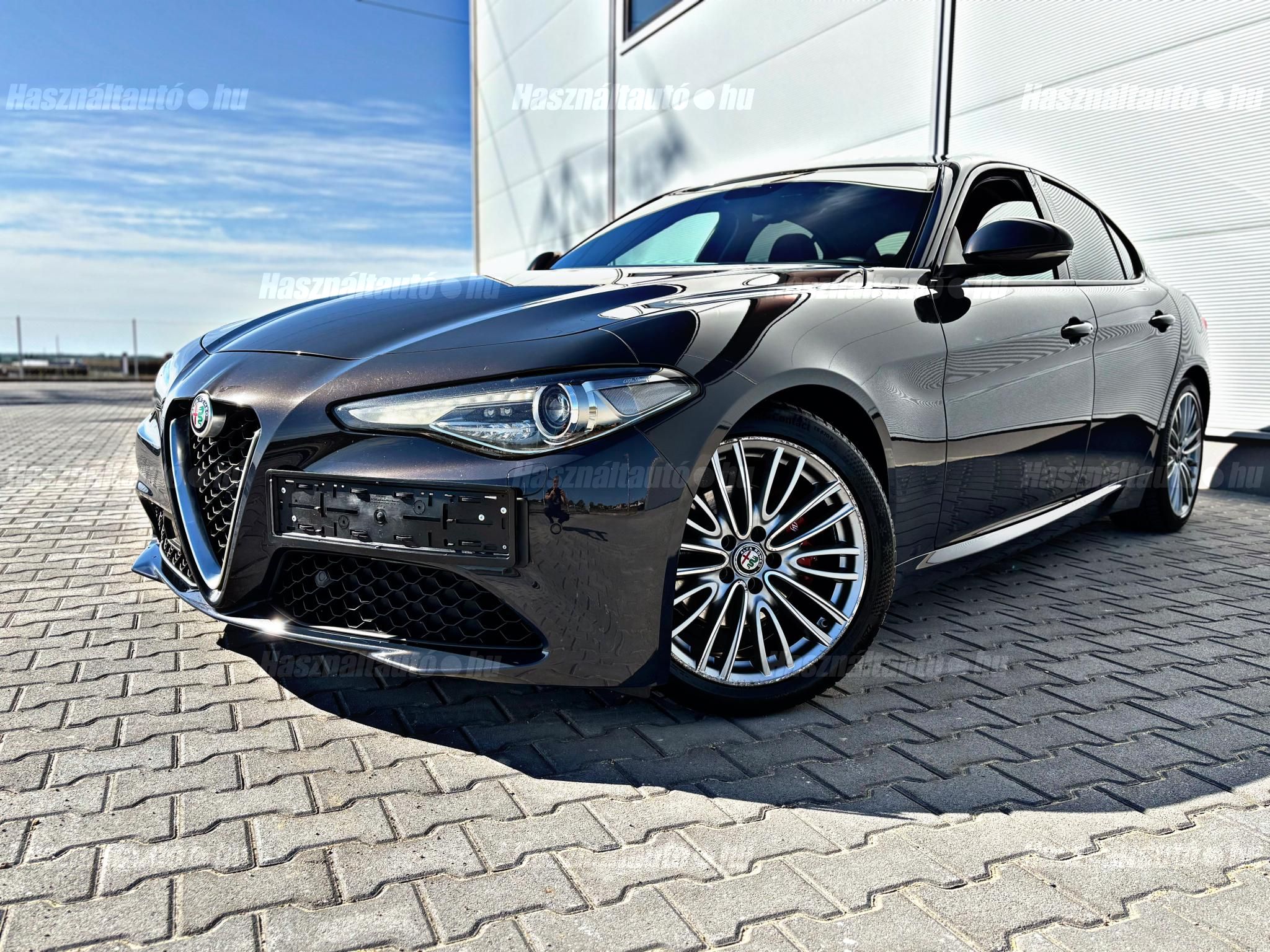 ALFA ROMEO GIULIA 2016/10 - 1