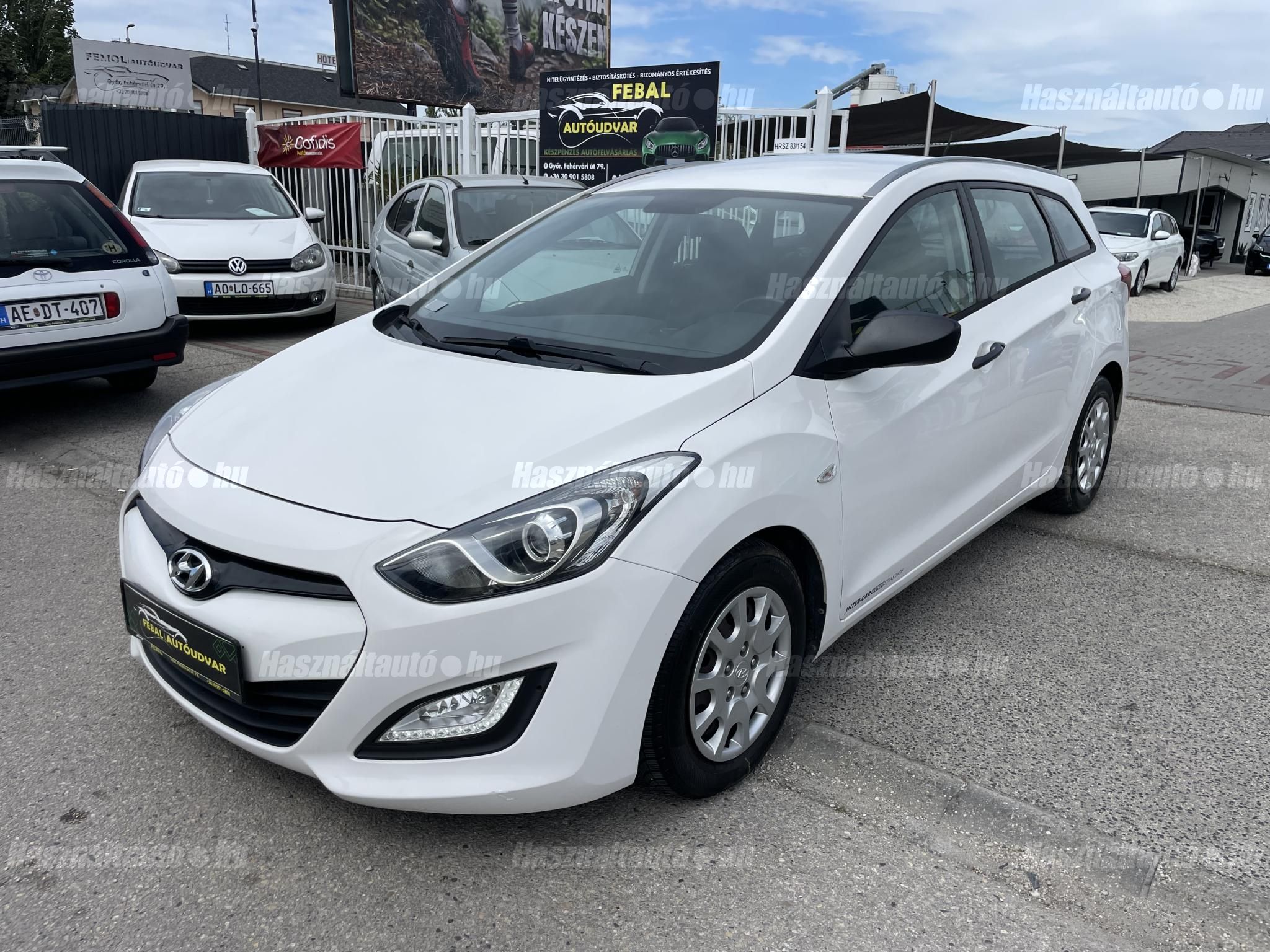 HYUNDAI I30 2012/10 - 1