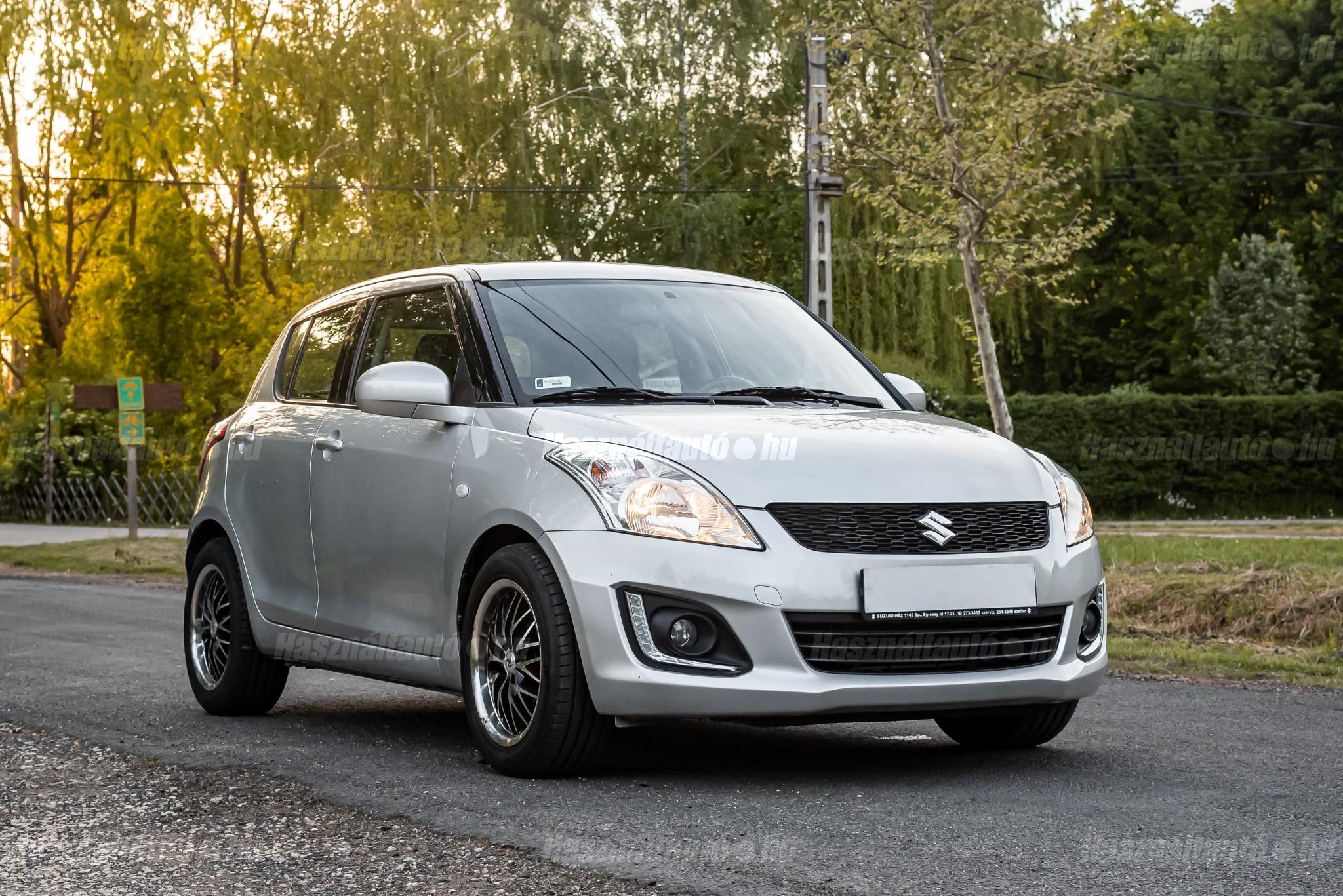 SUZUKI SWIFT 2017/3 - 1
