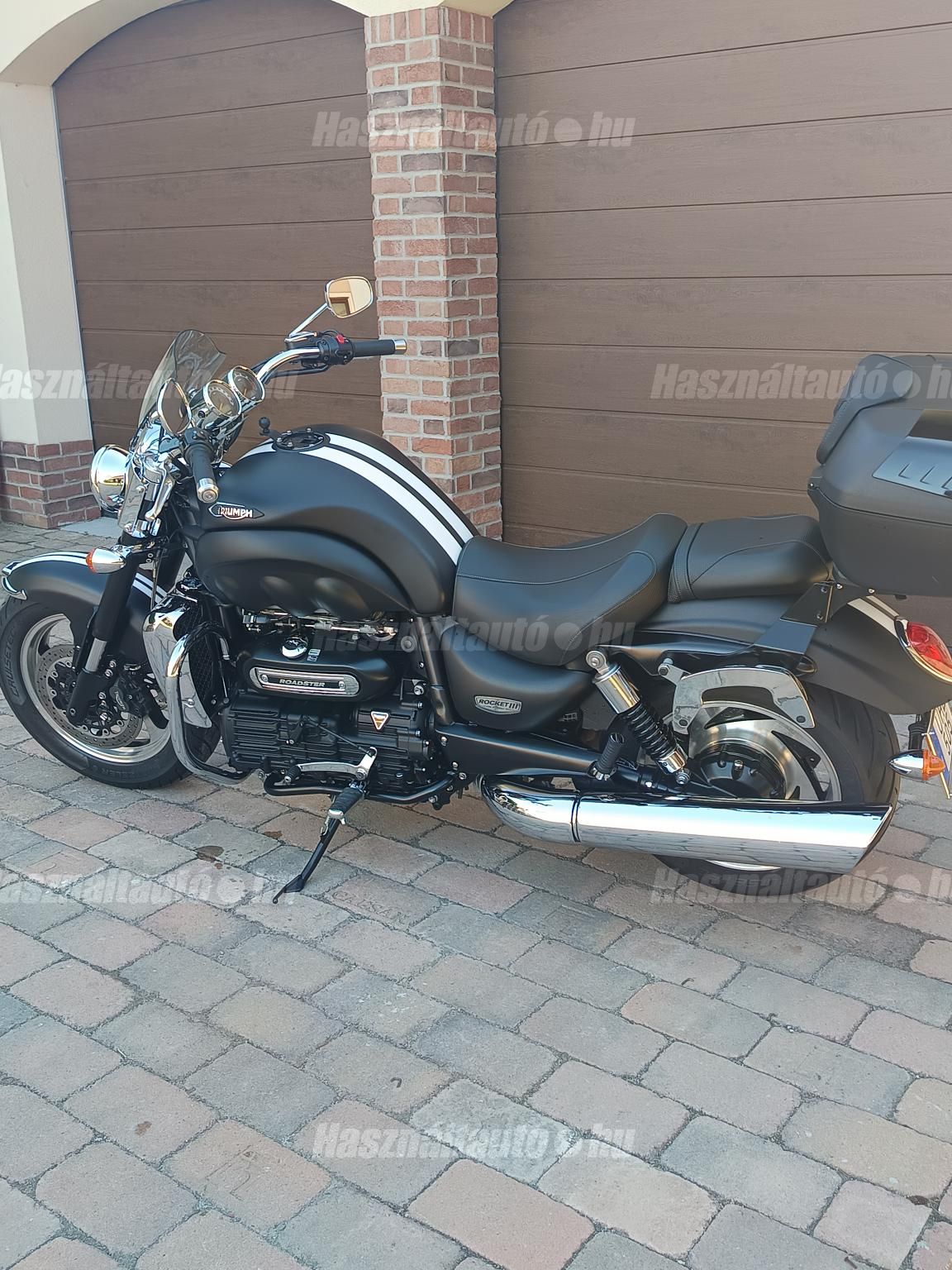 TRIUMPH ROCKET 2016/4 - 1