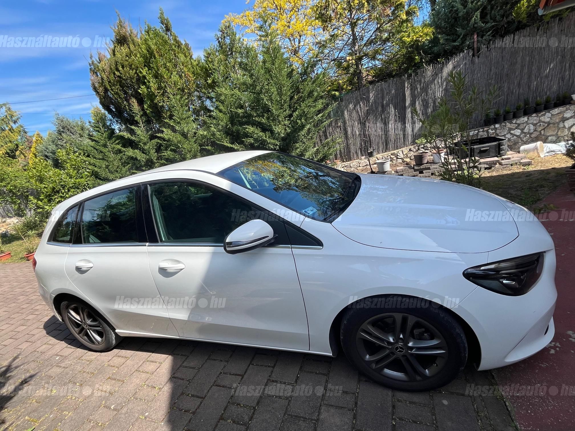 MERCEDES-BENZ B 180 2019/11 - 1