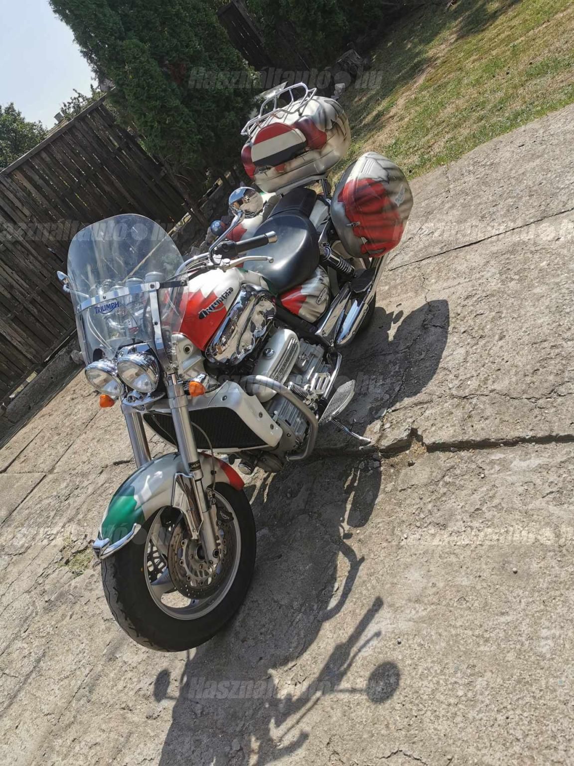 TRIUMPH ROCKET CLASSIC 2004/12 - 1